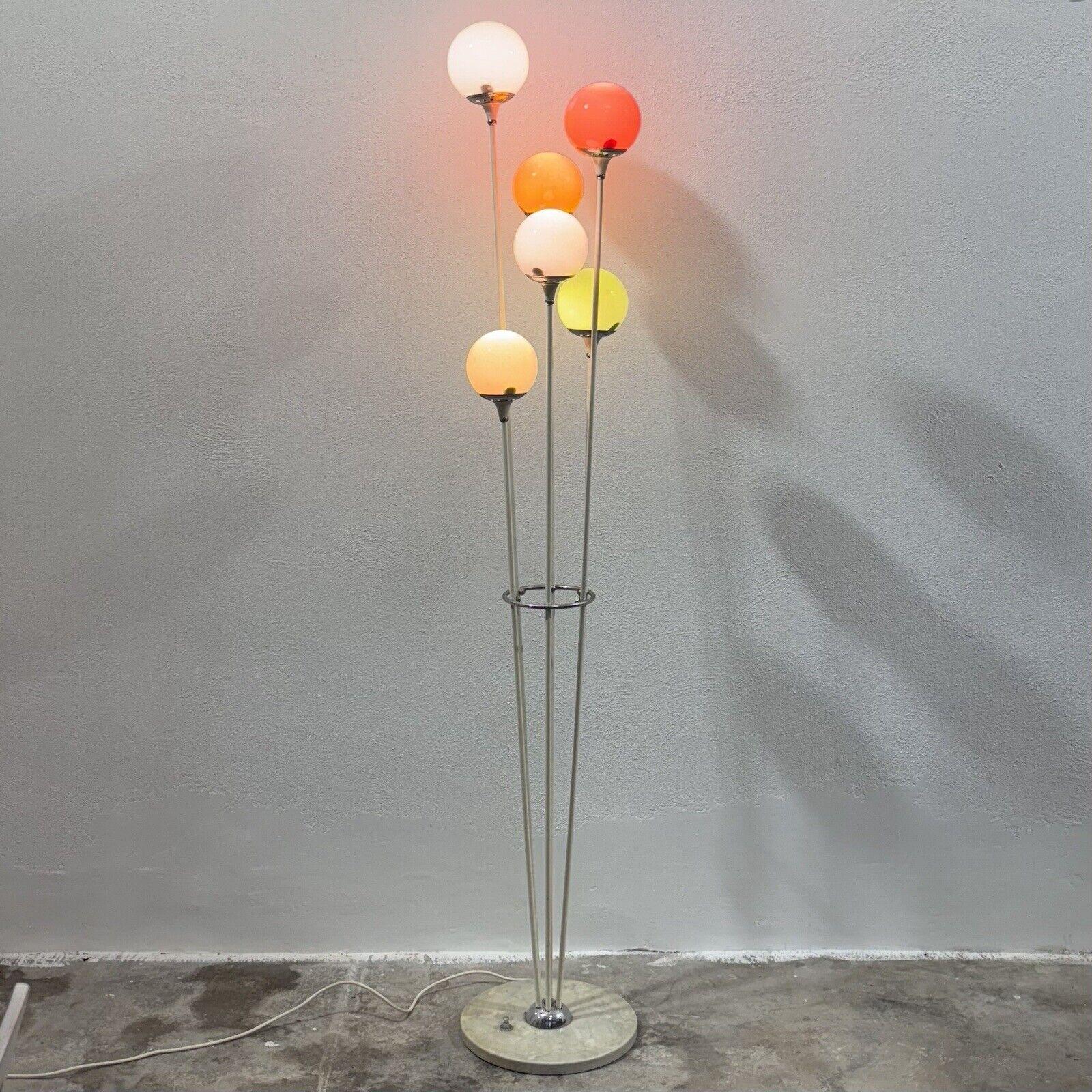 Alberello Stilnovo Floor Lamp 1960's Design Modernism Mid-century.

Metal frame , marble base, glass diffusers.

The item is in good conservative condition, there are no major cosmetic or structural defects to report, just slight and obvious signs
