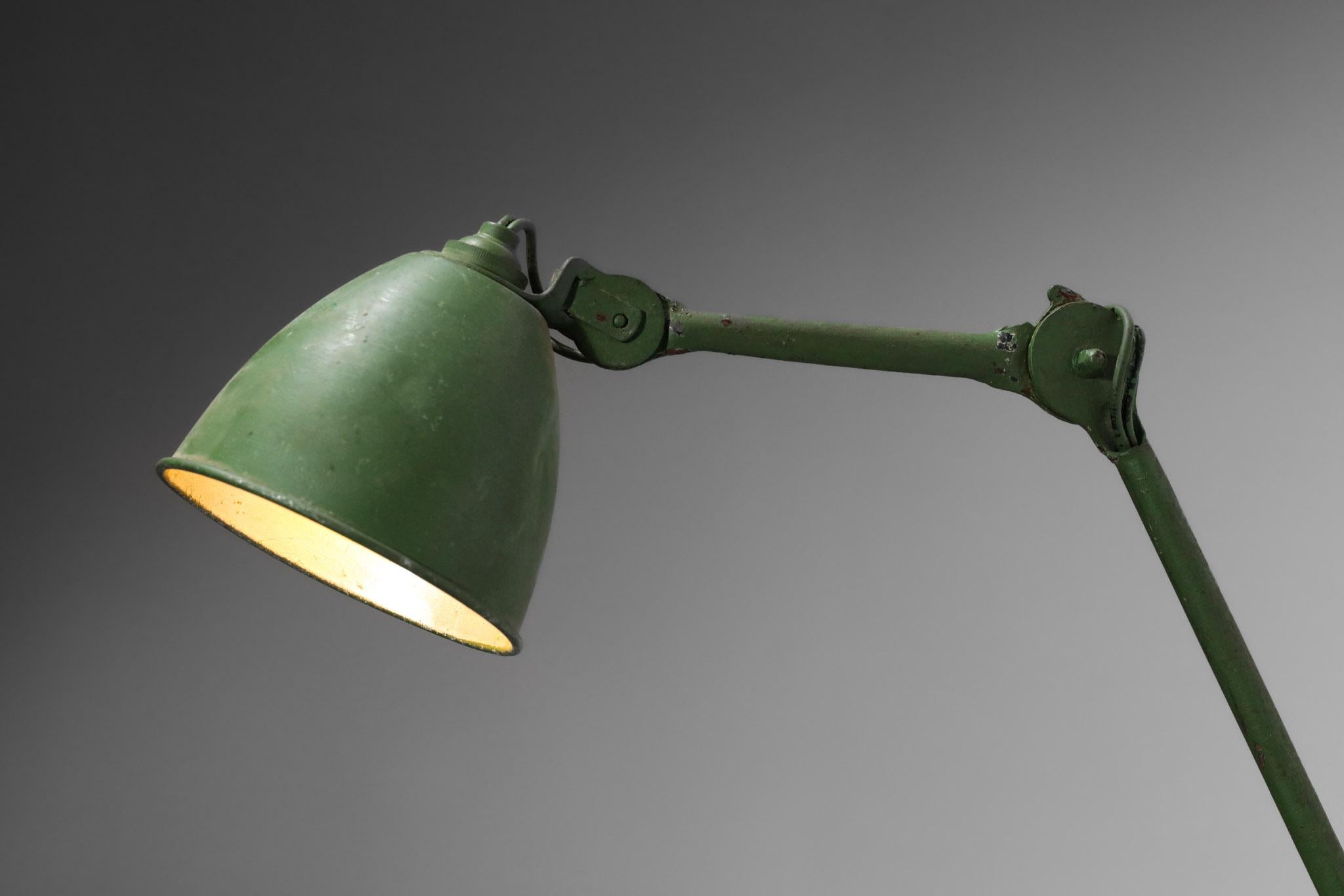 Lampe d'atelier Albert Albin Gras laquée métallique Le Corbusier Ravel Sconce, G345 en vente 7