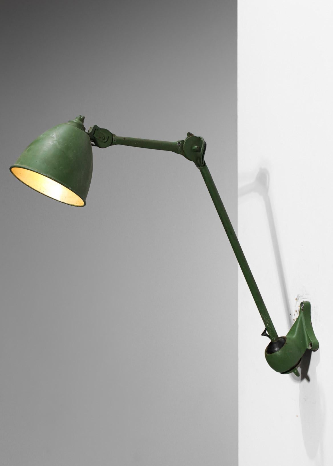 Lampe d'atelier Albert Albin Gras laquée métallique Le Corbusier Ravel Sconce, G345 en vente 1