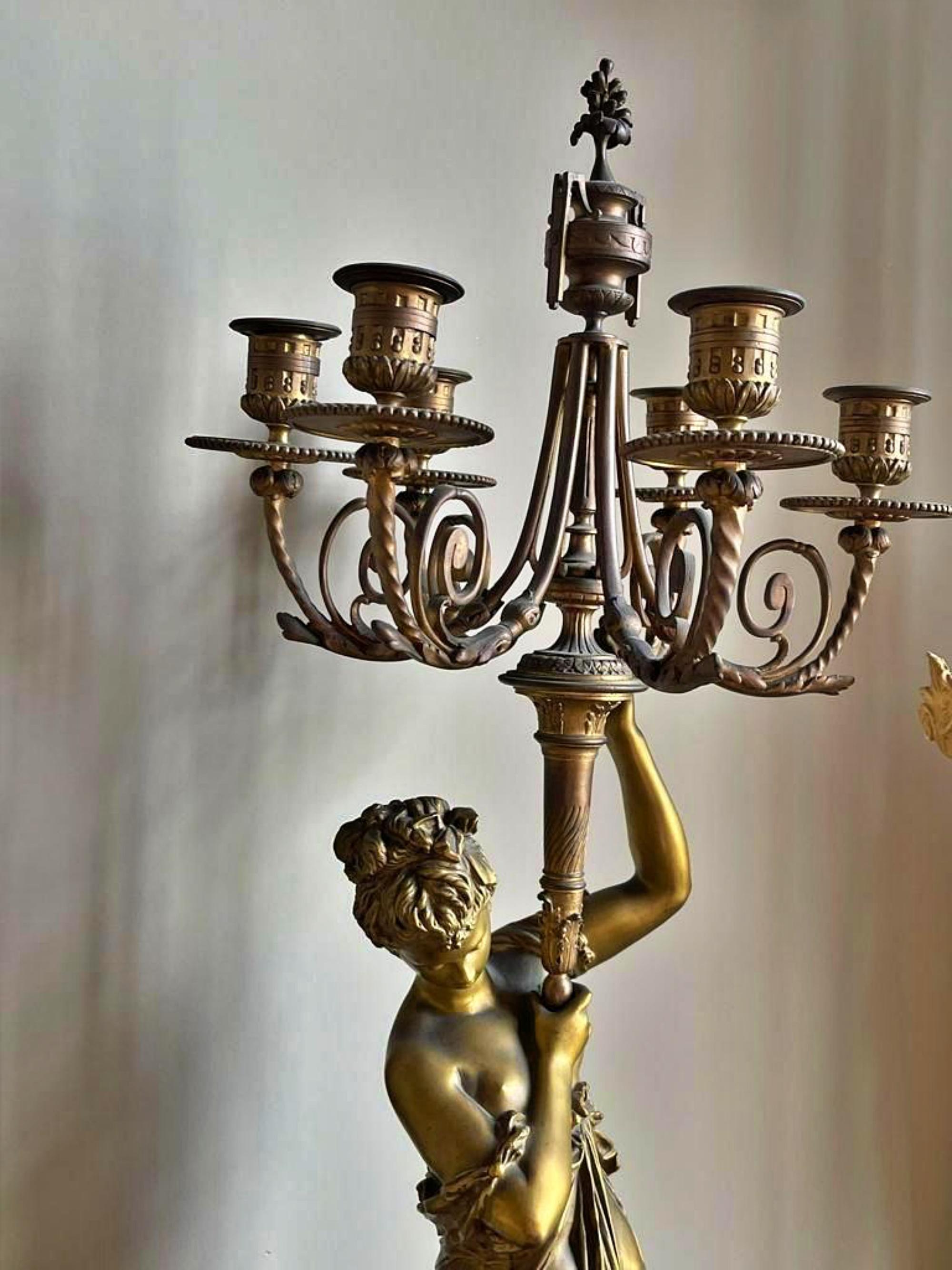 Albert Carrier-Belleuse '1824-1887' Paire de candélabres français à cinq feux 19ème en vente 2