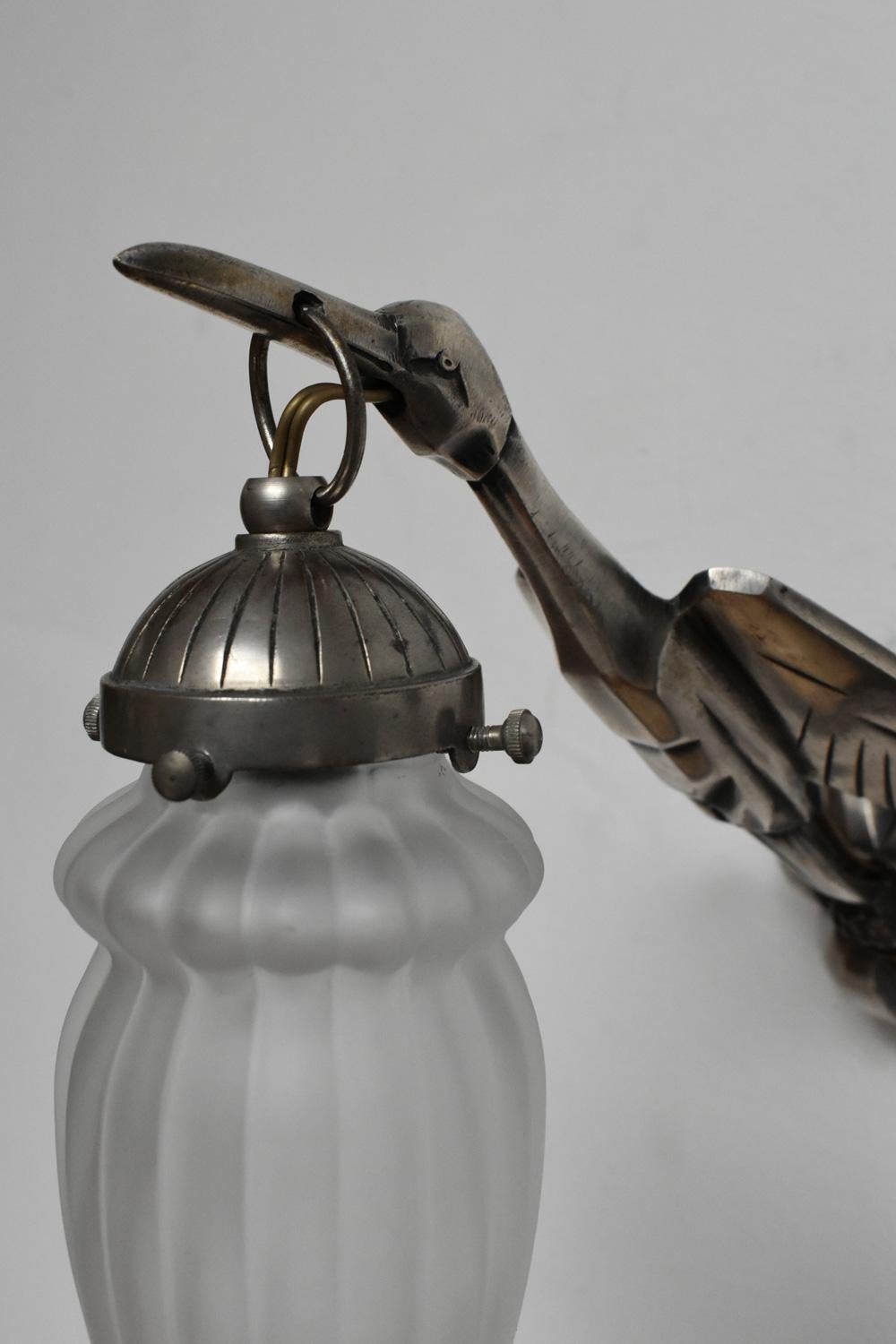 Coppia di lampade da parete zoomorfe in stile Albert Cheuret, anni '30. In condizioni ottime in vendita a Lisboa, PT