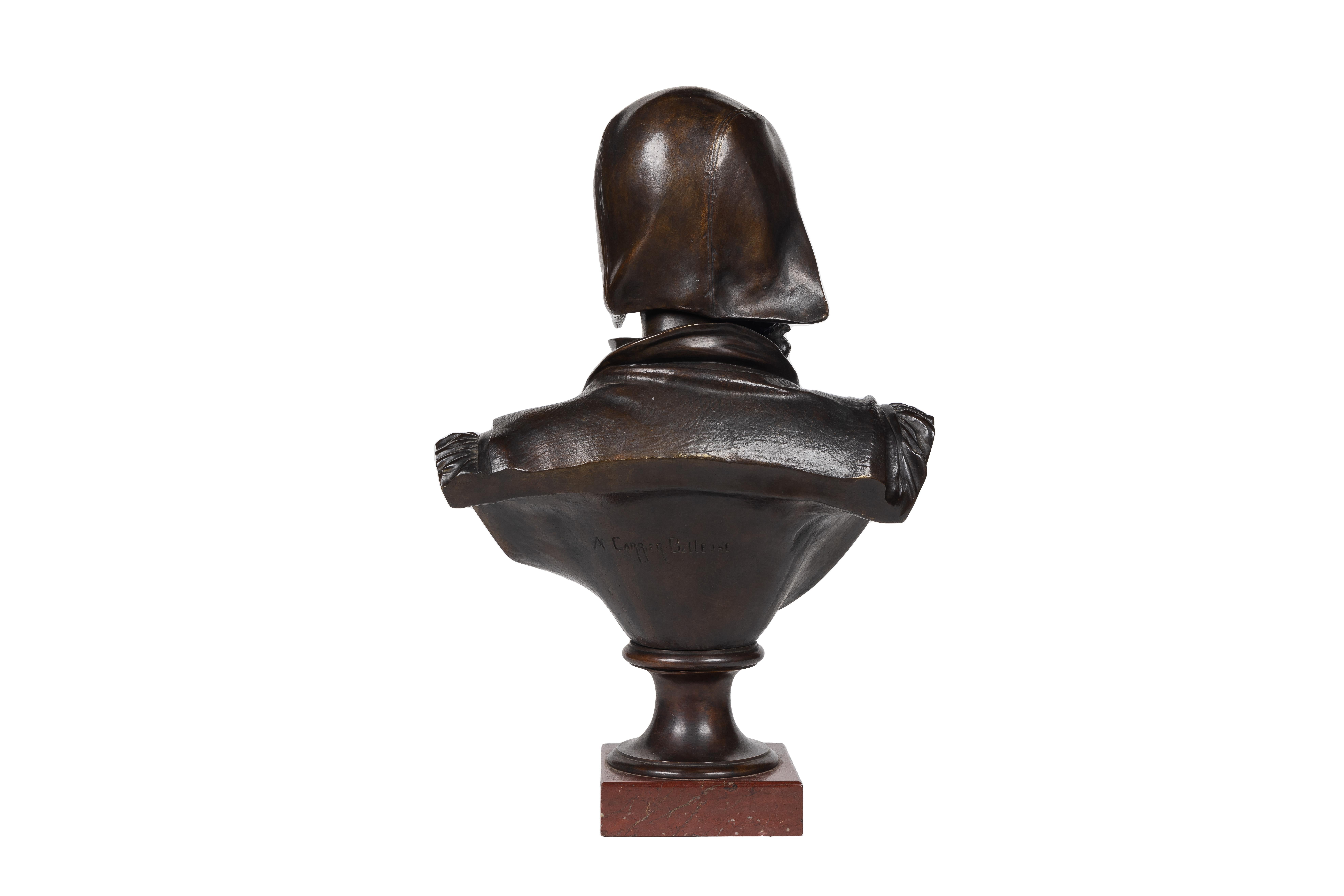 Un rare et important buste de Michel-Ange en bronze - Or Figurative Sculpture par Albert-Ernest Carrier-Belleuse