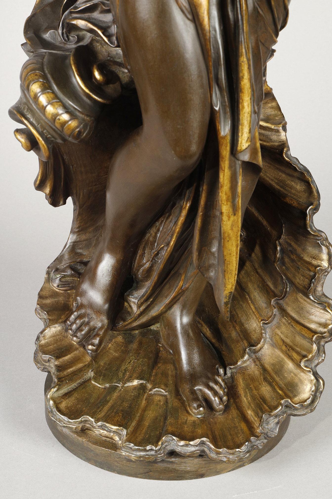 El nacimiento de Venus
de Albert-Ernest CARRIER-BELLEUSE (1824-1887)
 
Escultura de bronce con doble pátina, marrón oscuro matizado y pátina dorada
firmado 