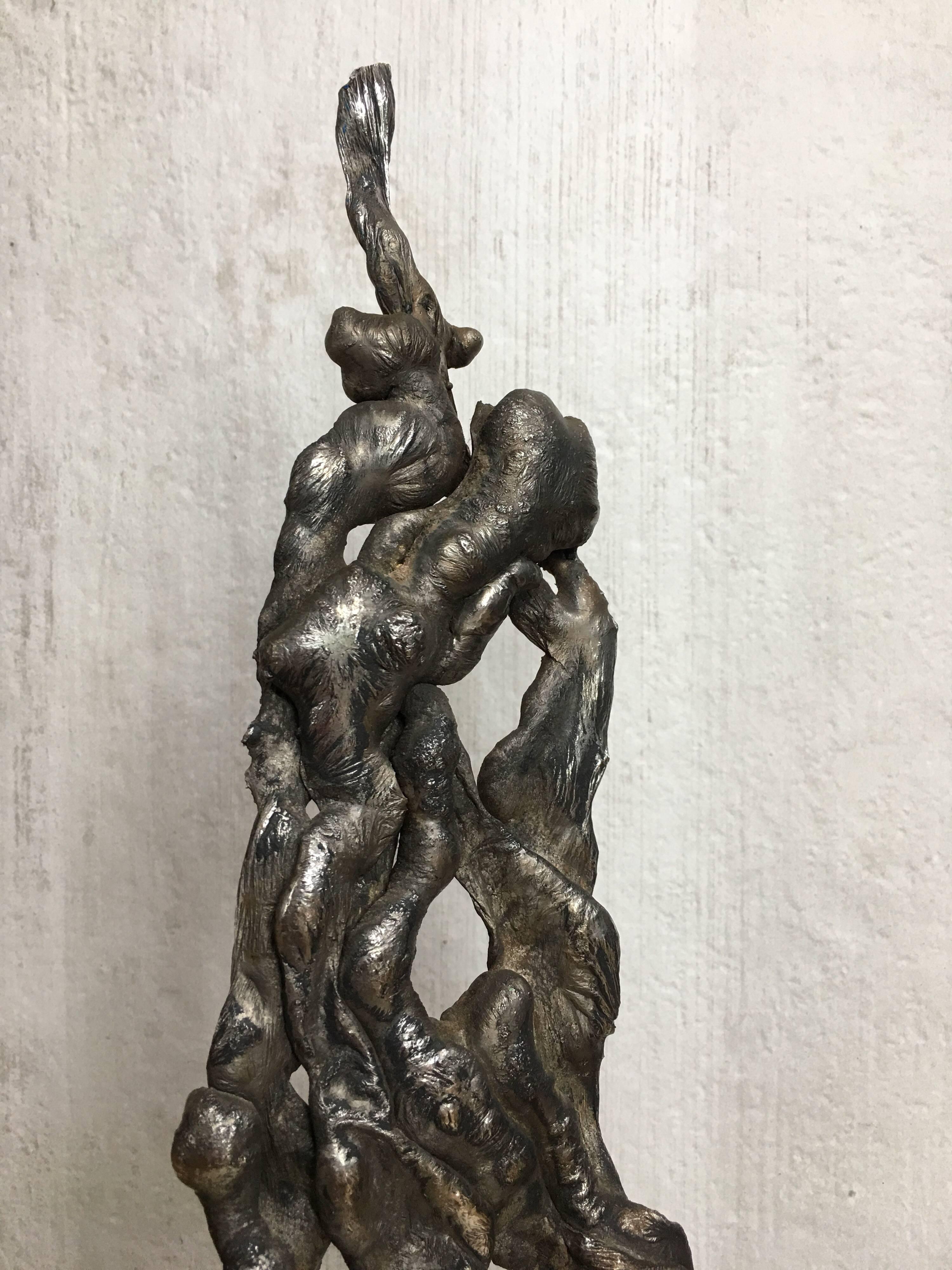 Metà XX secolo Albert Feraud Scultura astratta brutalista in metallo di metà secolo, Francia in vendita