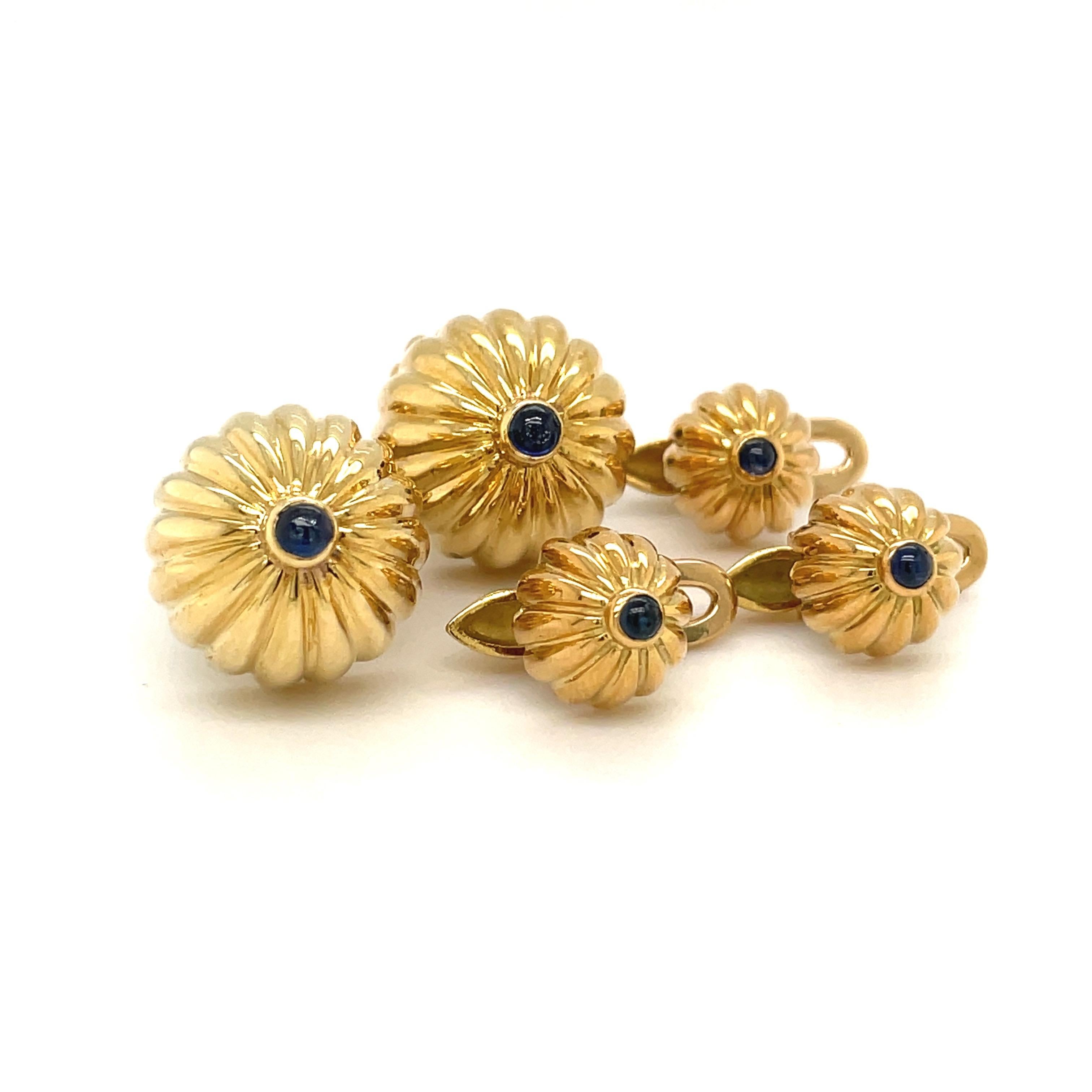 Cabochon Albert Lipten 18kt Yellow Gold Fluted Cuff Links/Studs Dress Set with Sapphires