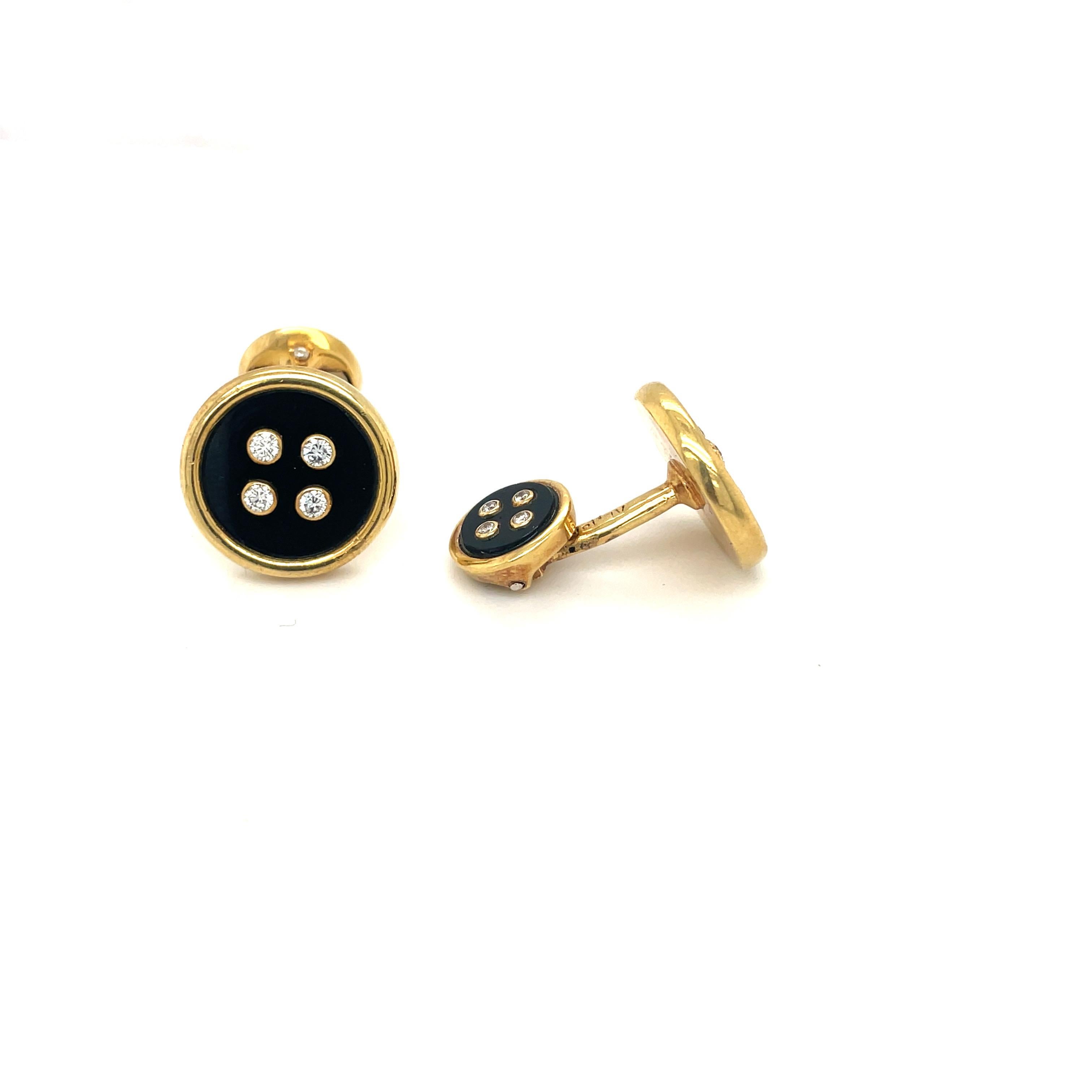 Albert Lipton 18KT Yellow Gold Onyx & Diamond Cuff-Links and 3 Studs Dress Set In New Condition For Sale In New York, NY