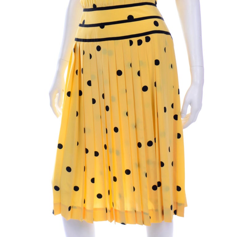 Albert Nipon Boutique Vintage Yellow Silk Dress With Black Polka Dots For Sale 2