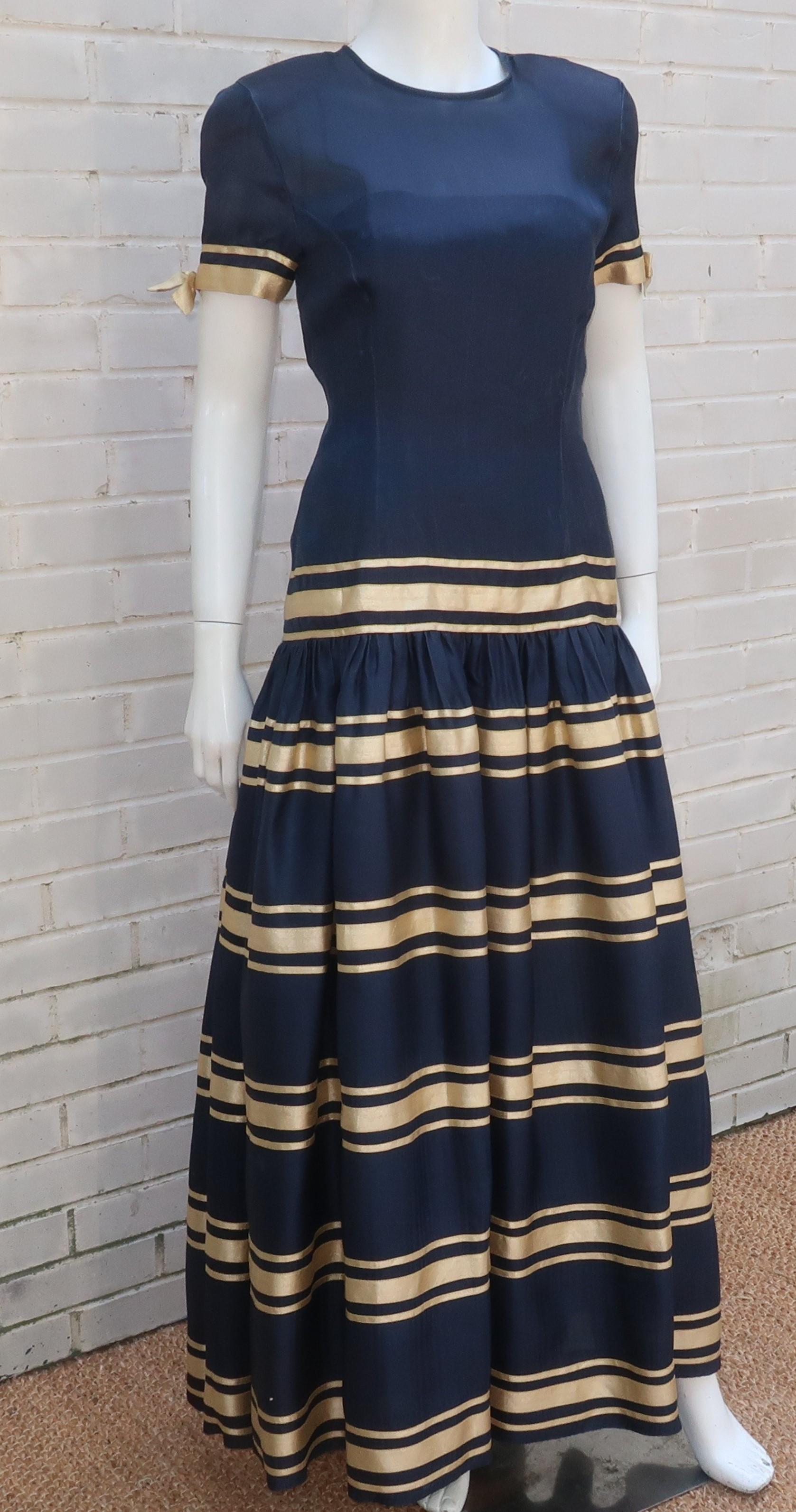 Albert Nipon Navy Blue Silk Organza Evening Dress With Gold Bows, 1980's For Sale 4