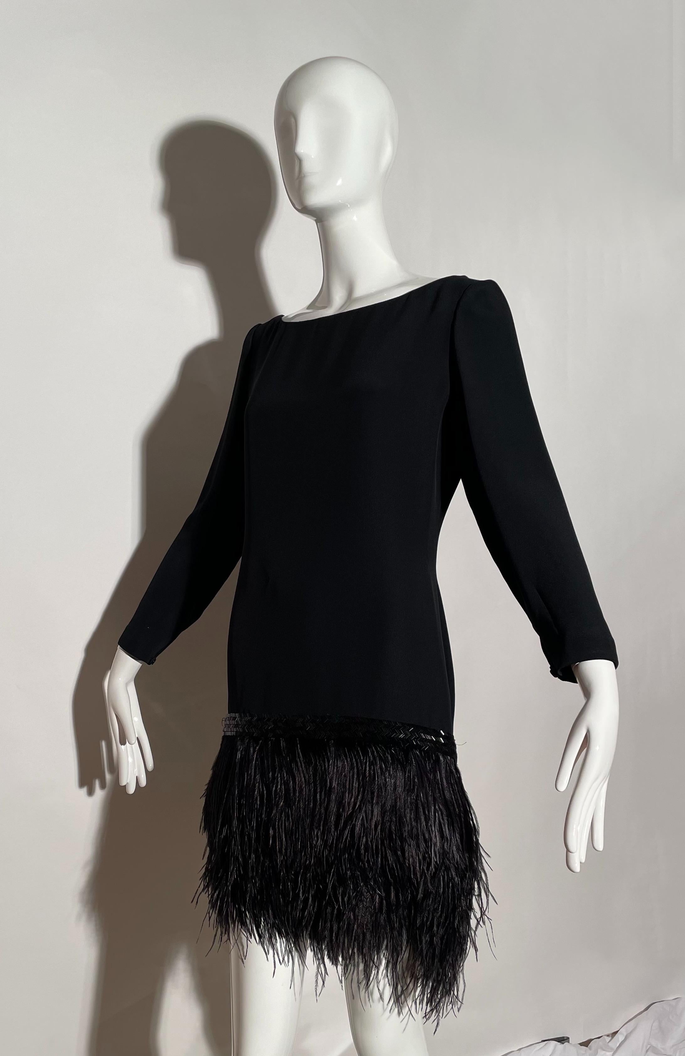 Albert Nipon Ostrich Feather Dress  In Excellent Condition For Sale In Los Angeles, CA