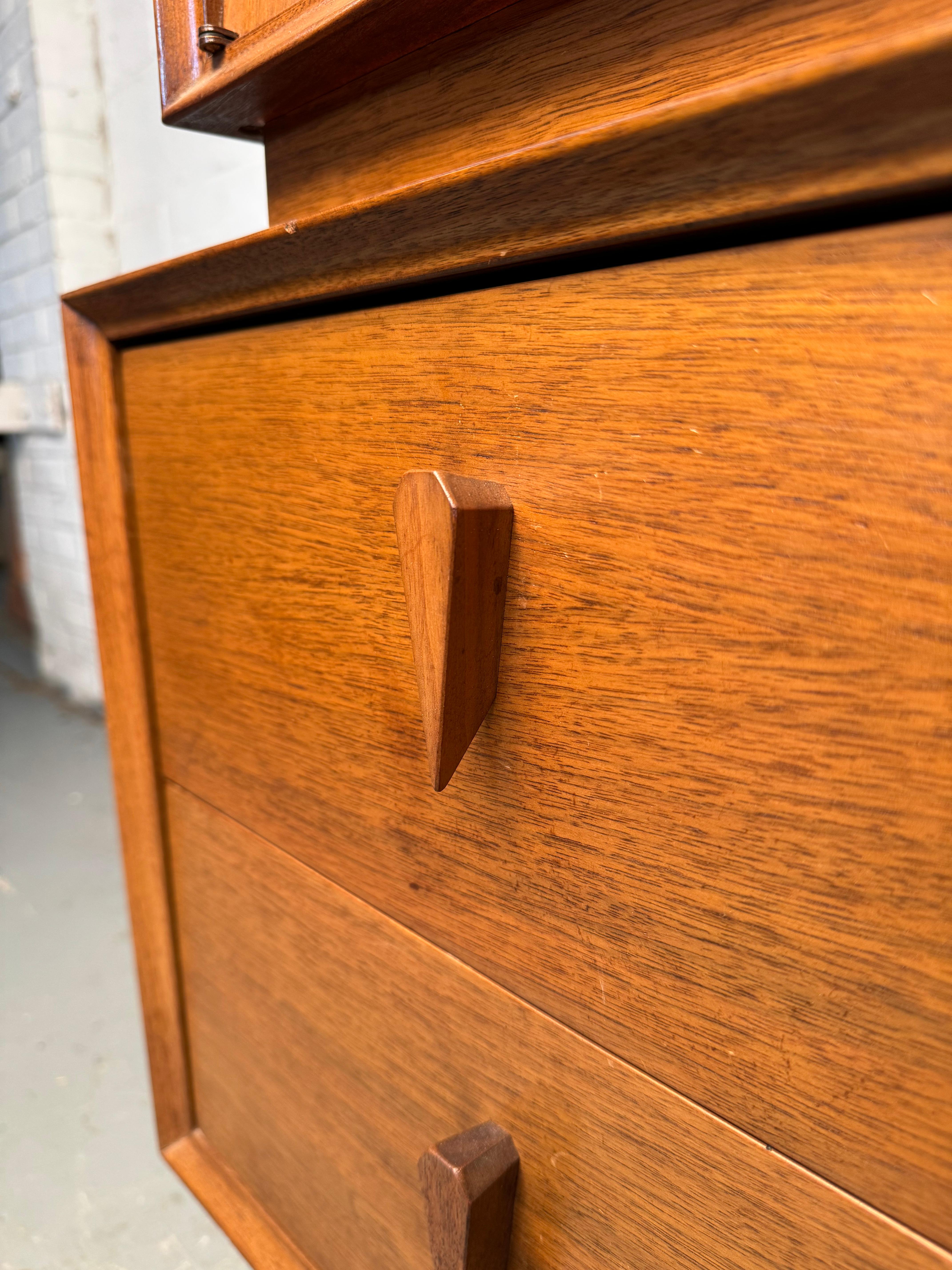 Albert Parvin for American of Martinsville Mid-Century Walnut Highboy Dresser For Sale 9