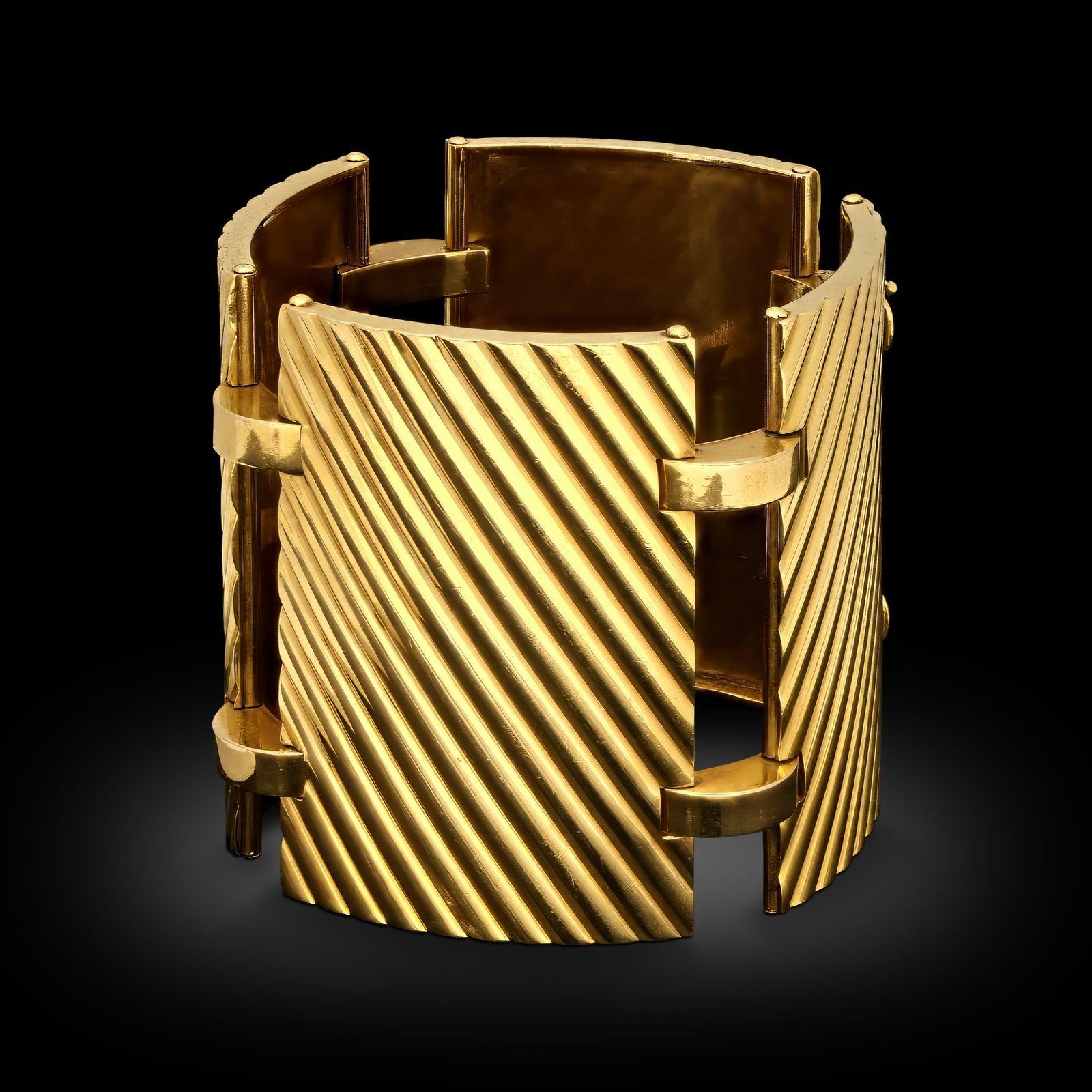 Albert Querio Vintage-Panel-Armband aus 18 Karat Gelbgold im Zustand „Gut“ im Angebot in London, GB