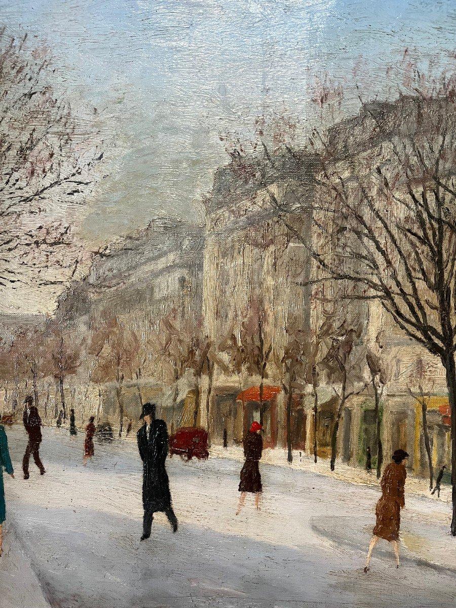 Ah, the charm of a Parisian boulevard in winter! Albert Riera's medium-sized oil on canvas beautifully captures the essence of Paris in the 1940s. The boulevard, iconic to Paris's cityscape, is depicted with leafless trees that stand as silent