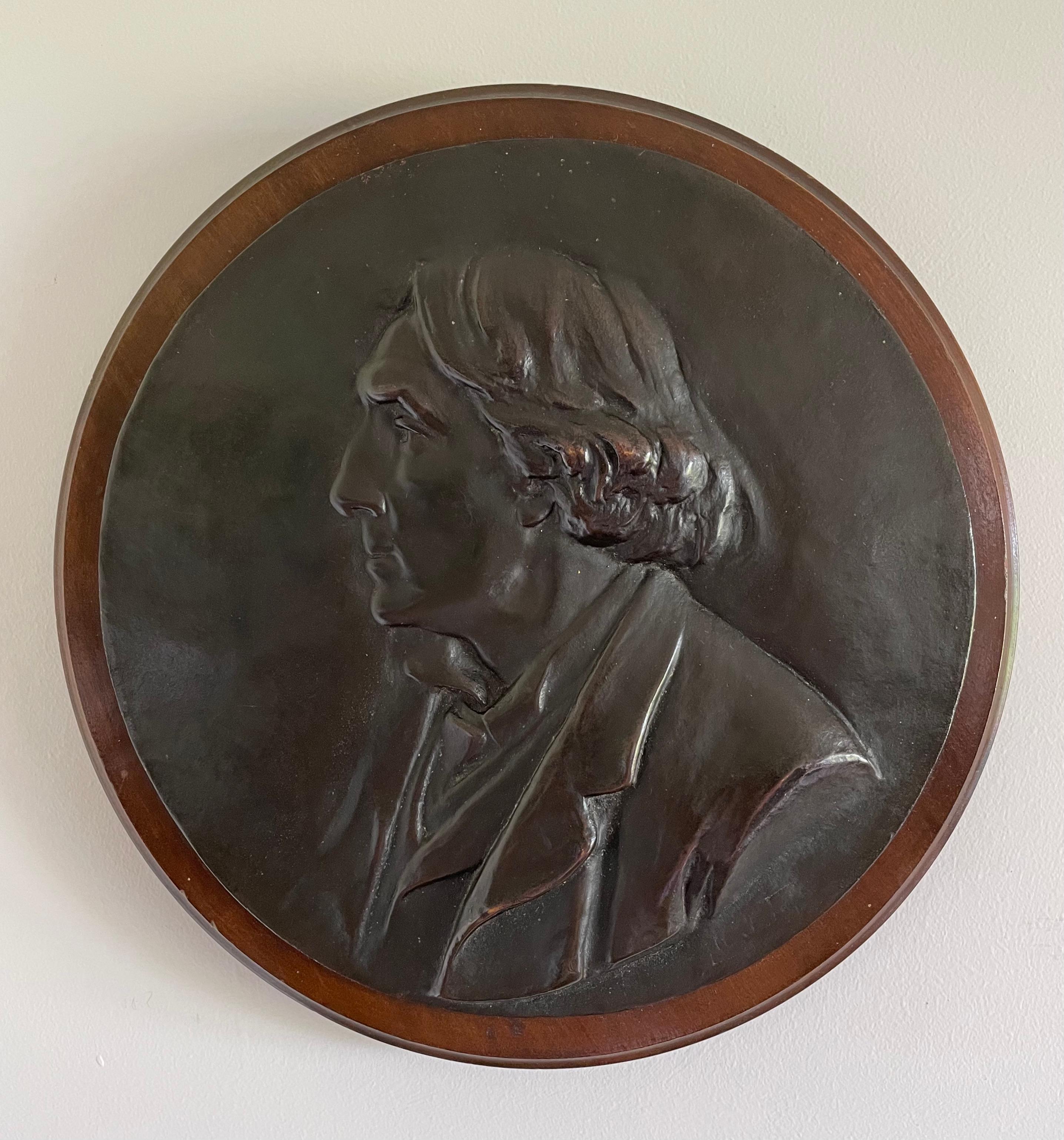 Britisches Bronzeporträt von Sir Henry Irving aus dem britischen Relief von Albert Toft im Angebot 1