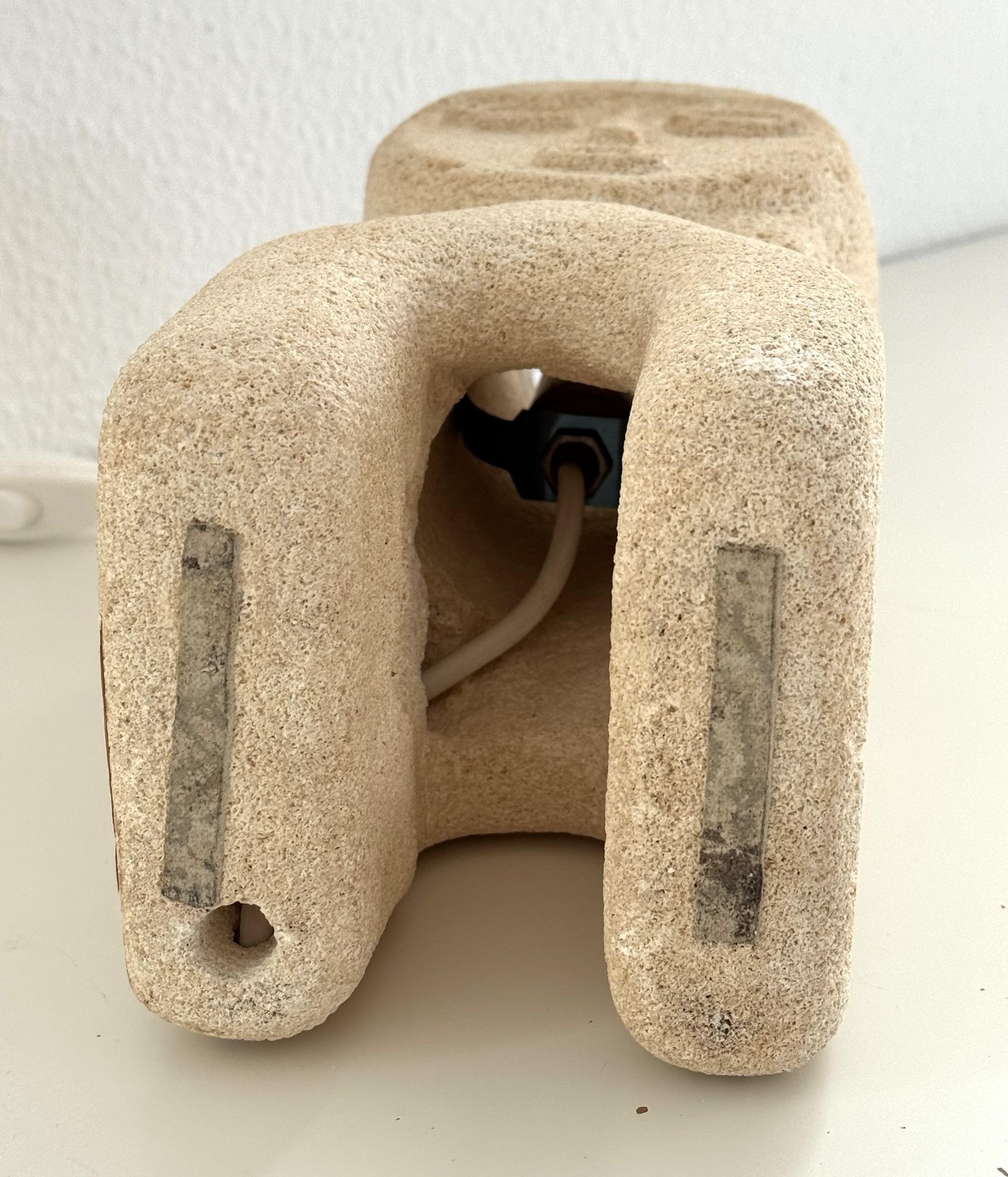 Albert Tormos hand-carved organic Table Lamp in Limestone, 1960 For Sale 4