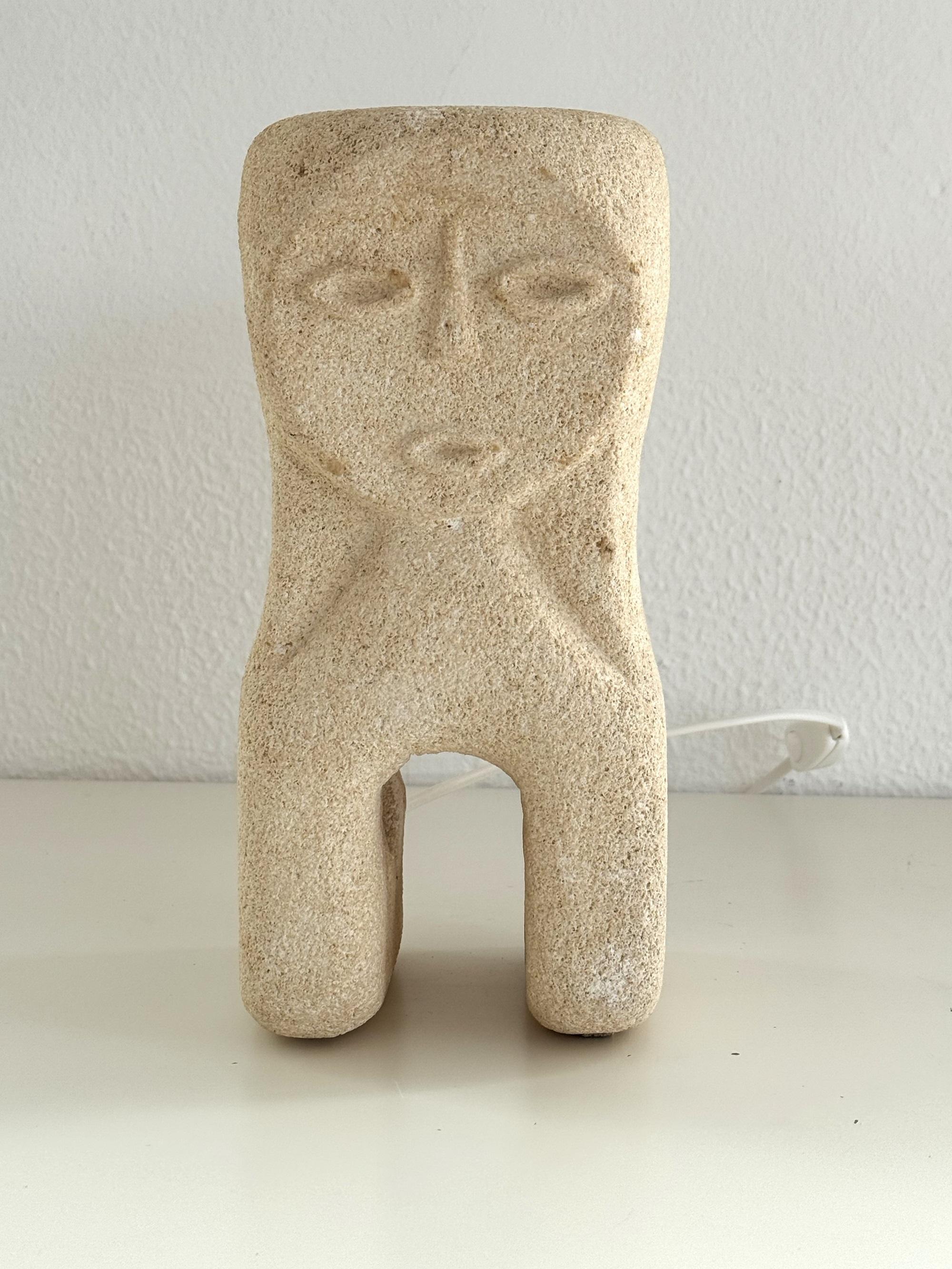 Albert Tormos hand-carved organic Table Lamp in Limestone, 1960 For Sale 5