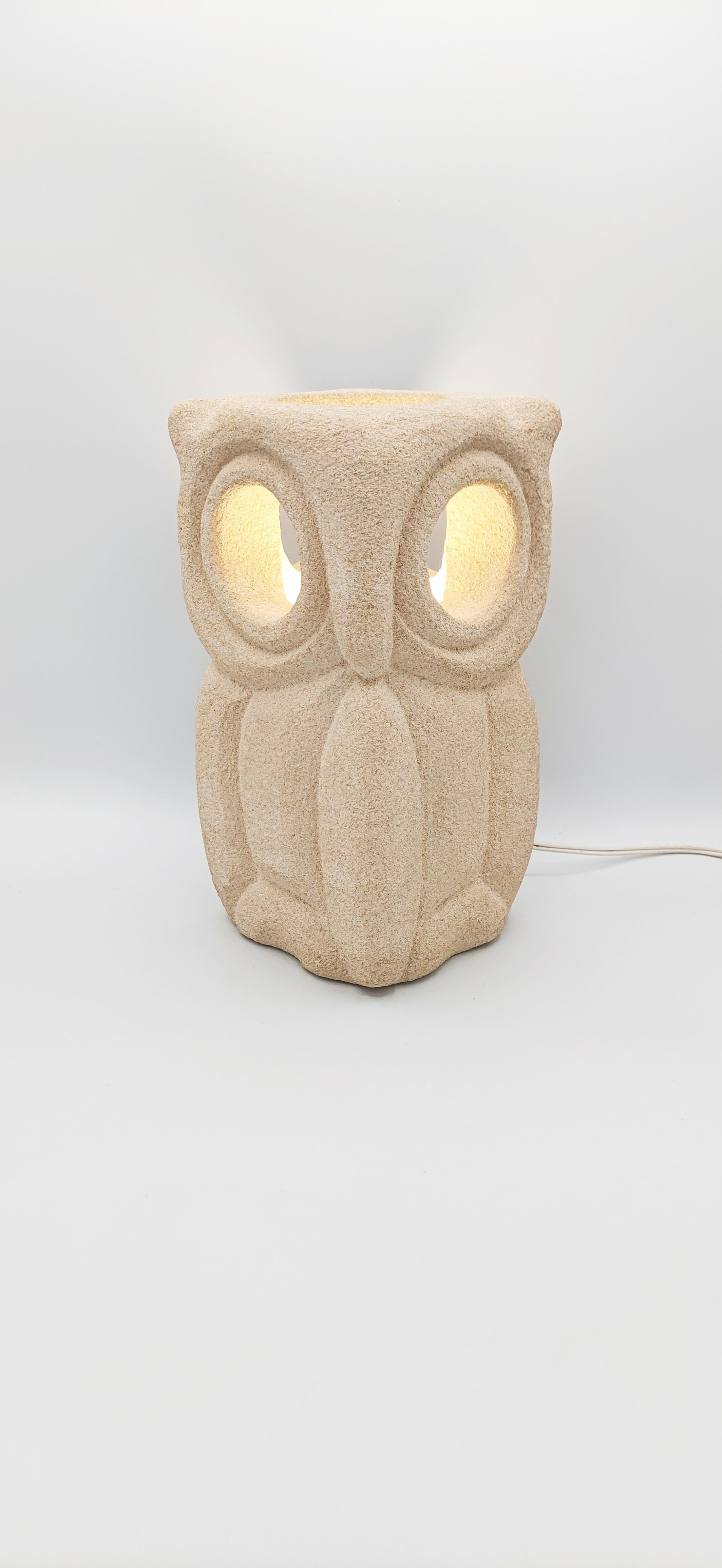 Albert Tormos owl table lamp manufactured in France in 1970s.
In perfect vintage condition. Very decorative table lamp , like a sculpture with light or without.