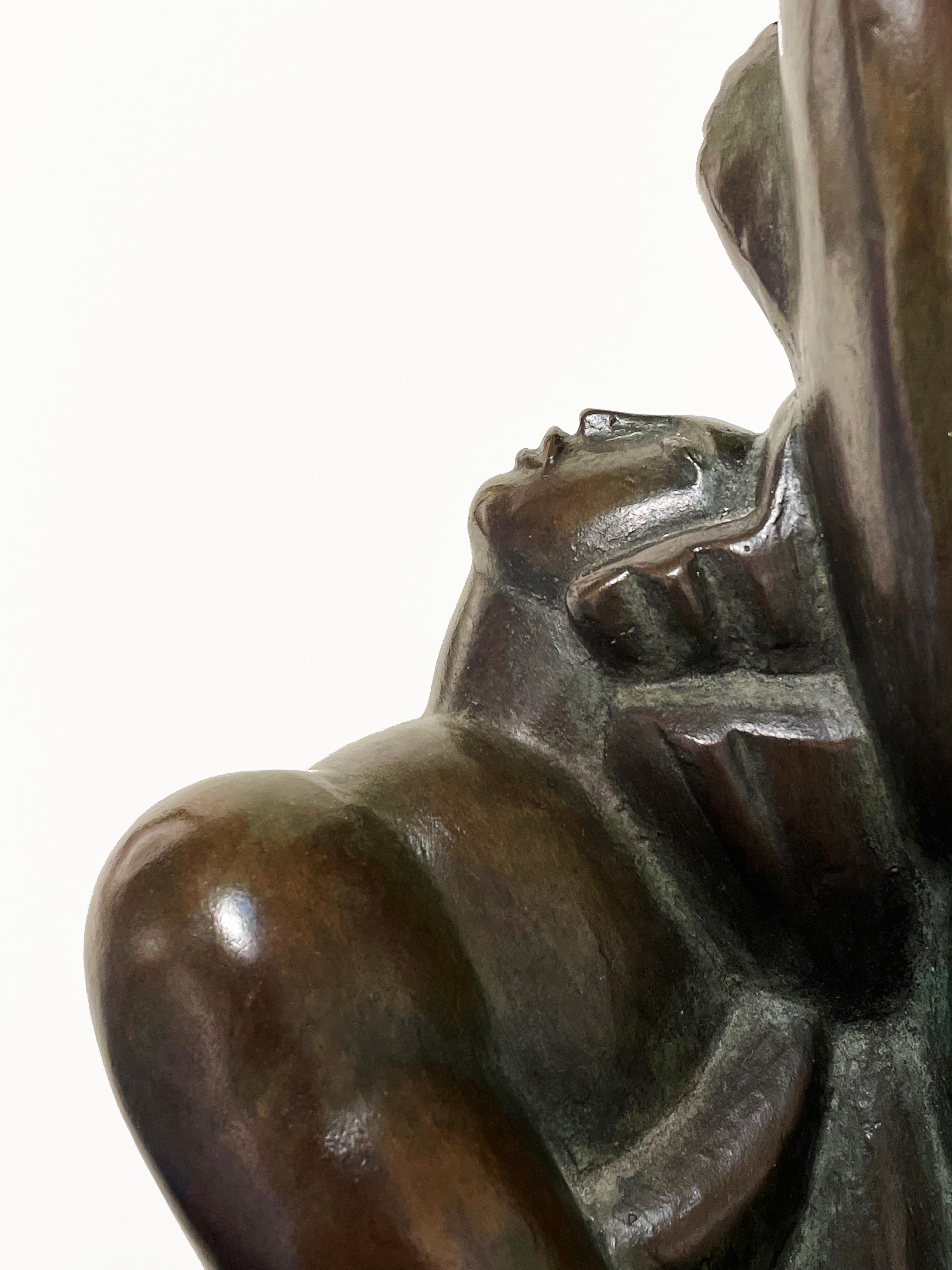 Hommage à Bela Bartok, compositeur - Or Figurative Sculpture par Albert W. Wein