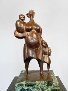 Mother's Jewels, Children in Hand