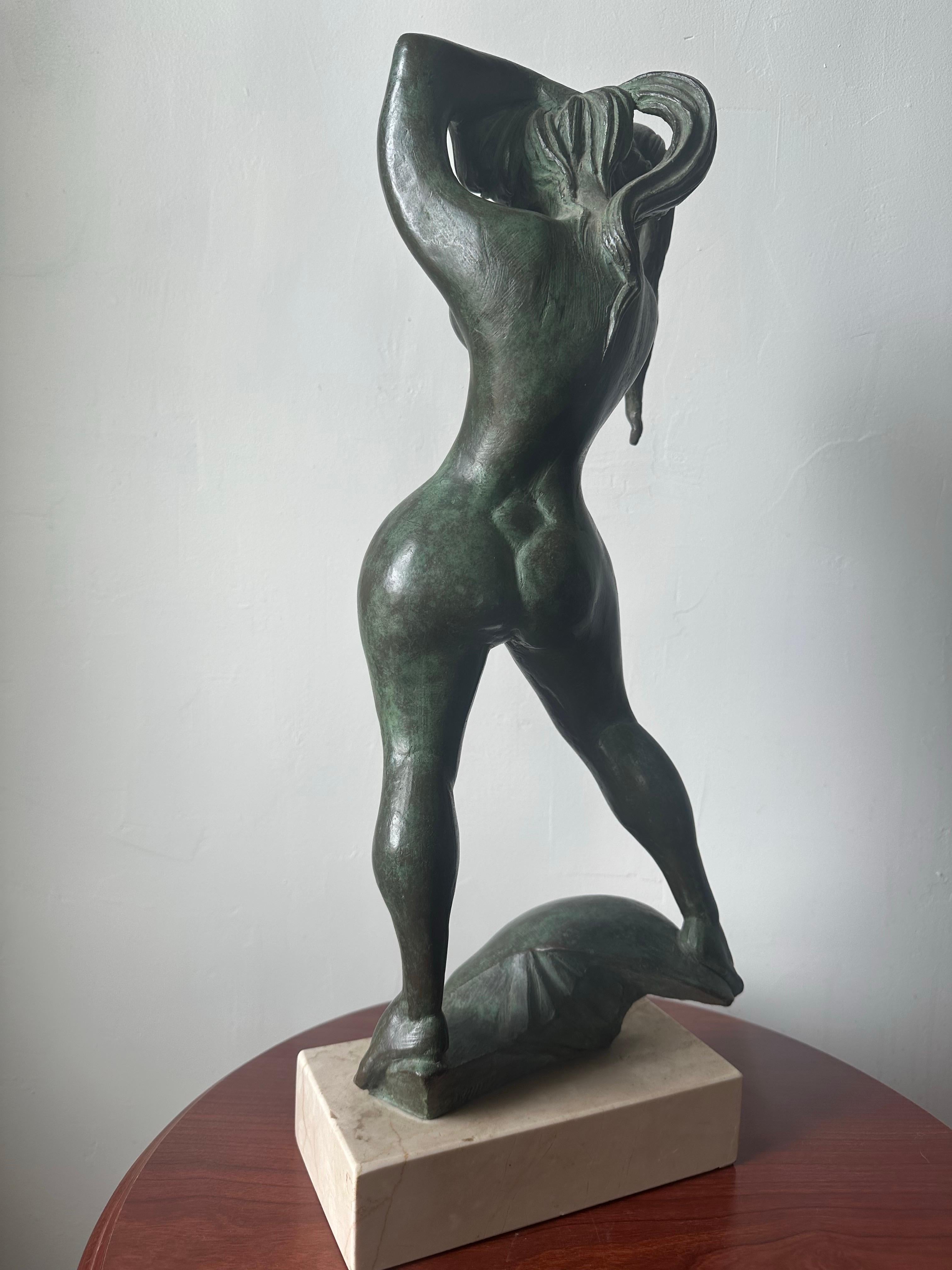 Albert Wein was born in New York in 1915 and was the only son of an accomplished woman artist, Elsa Wein. Her influence and intense commitment to nurturing the young Albert's seemingly insatiable appetite for artistic expression had a profound