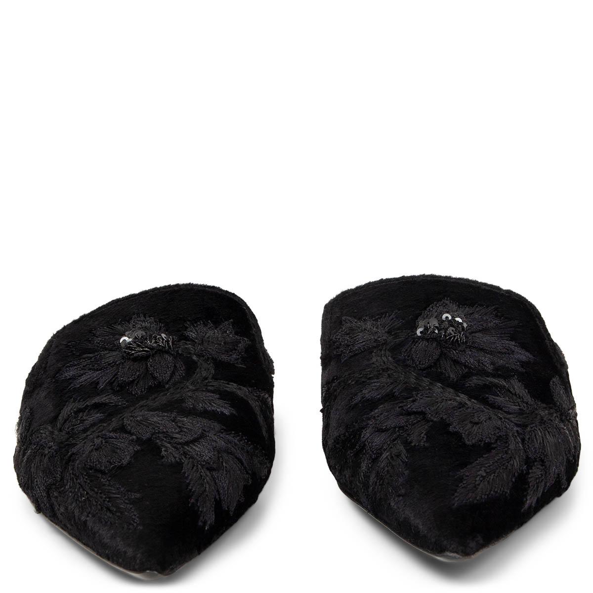 100% authentic Alberta Ferretti Mia pointed-toe mules in black velvet with flower embroidery and black sequins details. Brand new. Come with dust bag. 

Measurements
Imprinted Size	38
Shoe Size	38
Inside Sole	25cm (9.8in)
Width	7.5cm