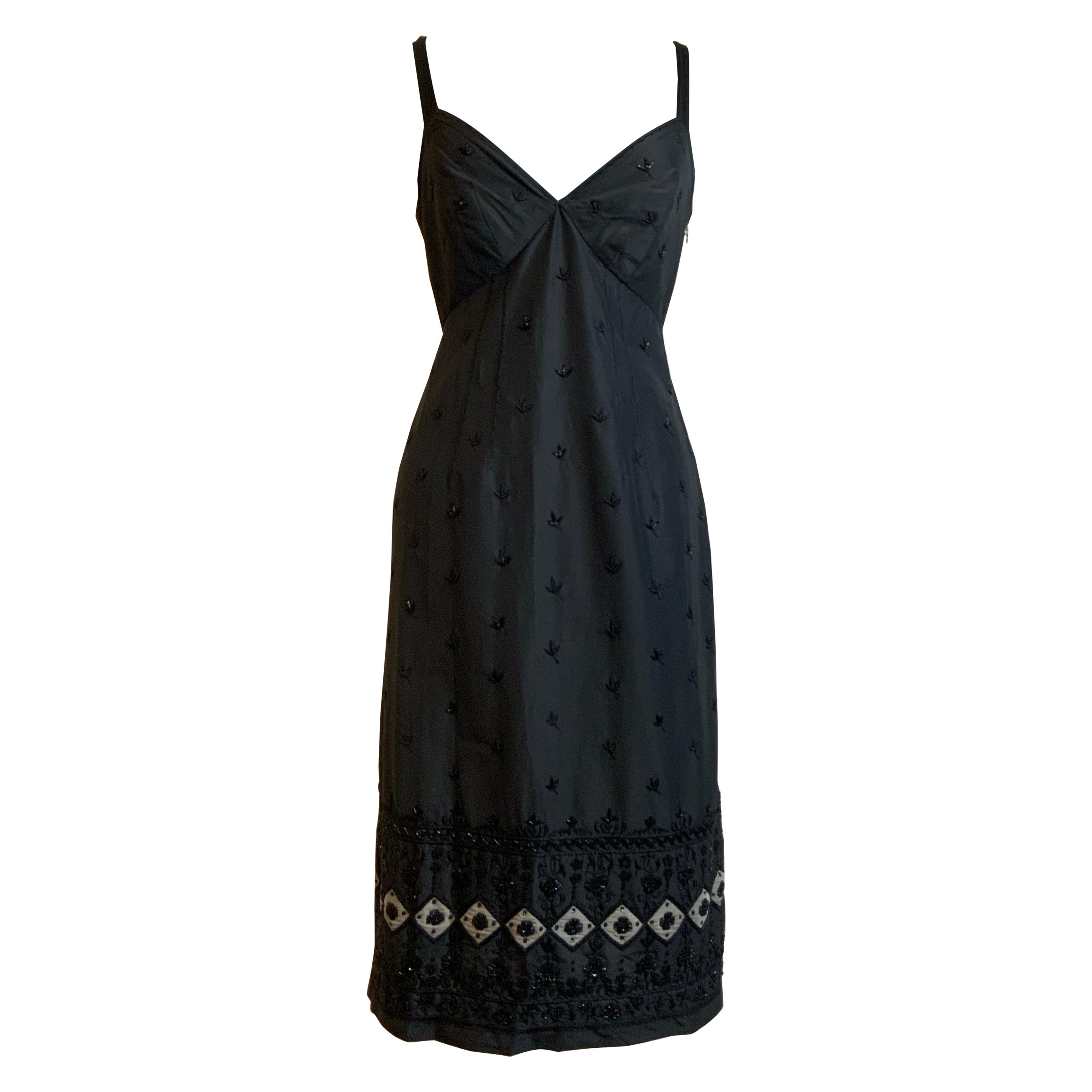 Abito estivo nero di Alberta Ferretti