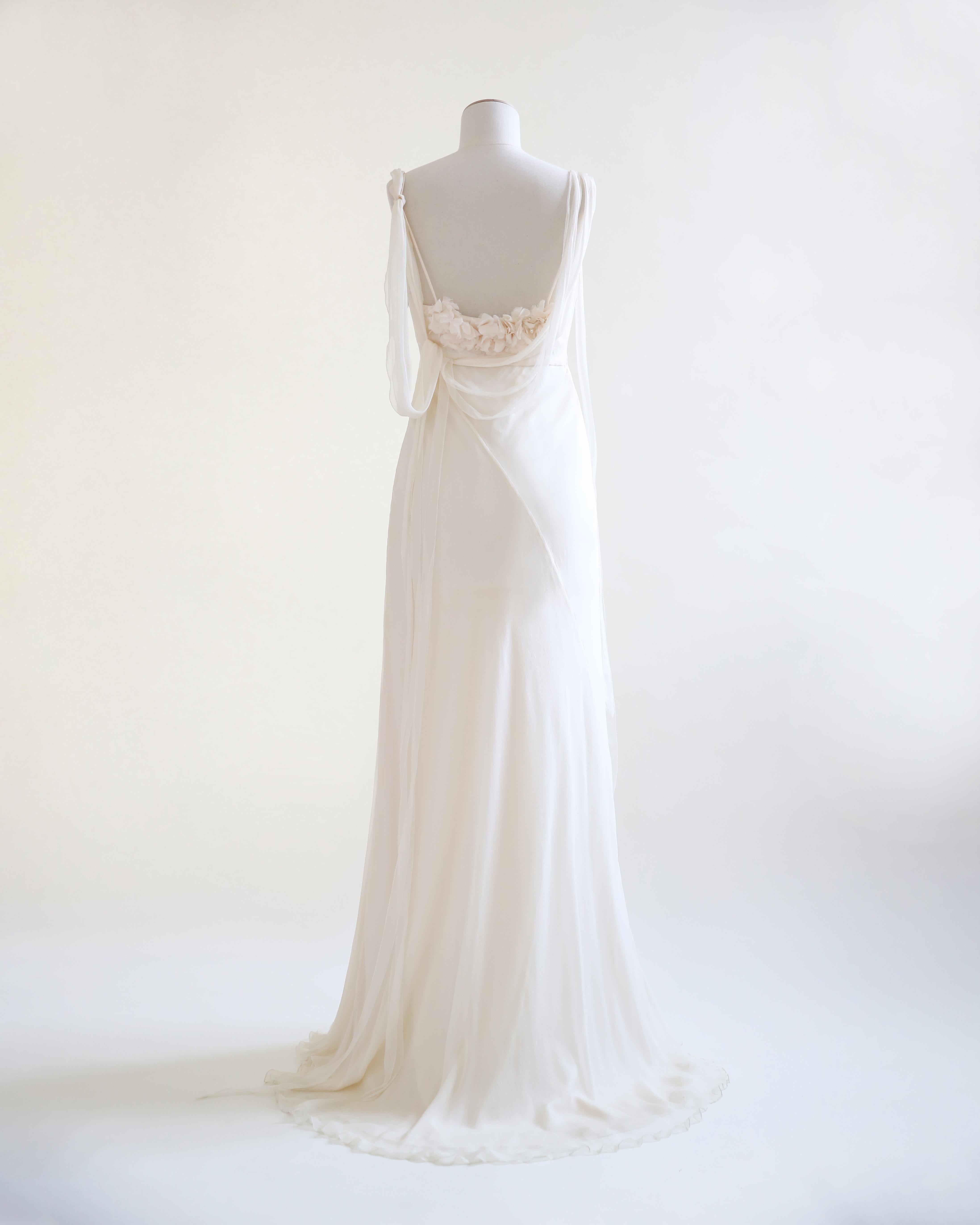 Alberta Ferretti Creme Elfenbein floral Perle Seide geschichtet Hochzeit Zug Kleid Kleid 1