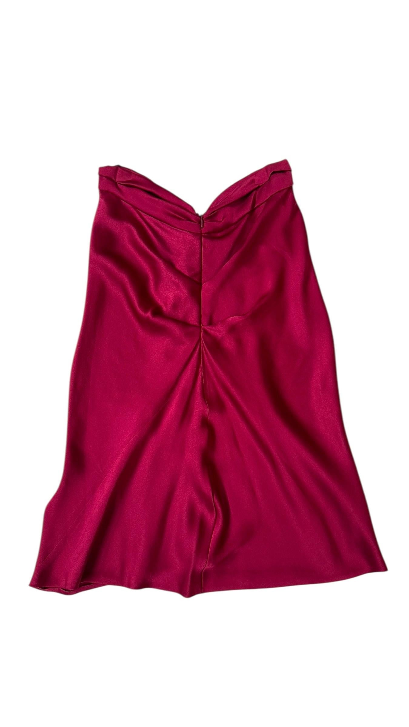 Alberta Ferretti Draped Silk Skirt in Deep Fuchsia - We pay for import duty! in vendita 2