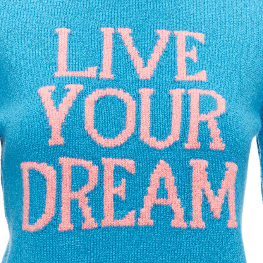 ALBERTA FERRETTI Live YOur Dream blue pink cashmere cropped sweater IT38 XS
Reference: AAWC/A00645
Brand: Alberta Ferretti
Material: Cashmere, Blend
Color: Blue, Pink
Pattern: Solid
Extra Details: Crew neck. Live Your Dream slogan intarsia design.