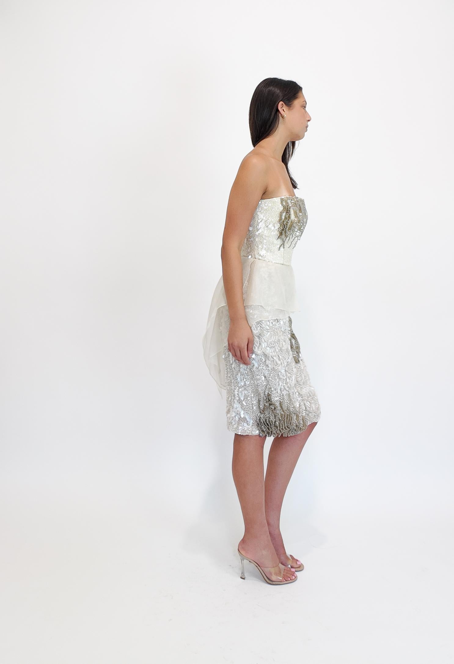 Alberta Ferretti S/S 2013 Vestido Peplum de Cóctel Blanco con Cuentas en venta 3