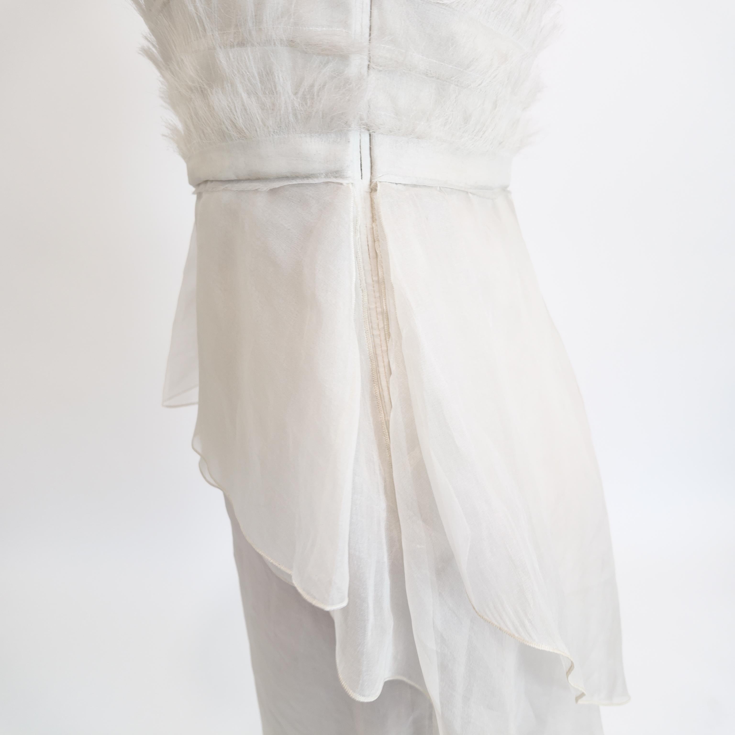 Alberta Ferretti S/S 2013 Weißes Cocktail-Schößchenkleid aus Seide im Angebot 4