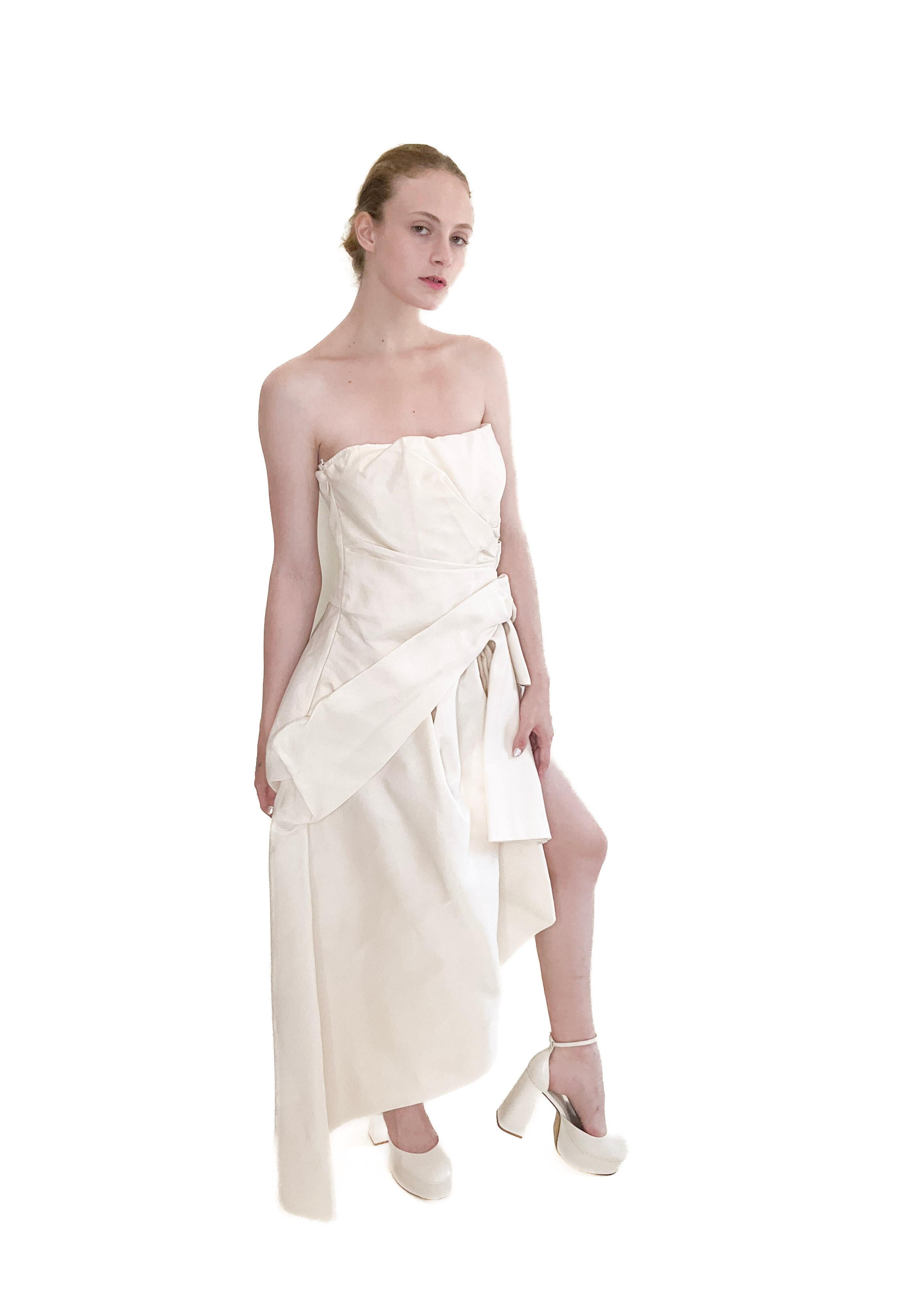 Alberta Ferretti Trägerloses asymmetrisches Kleid Damen im Angebot