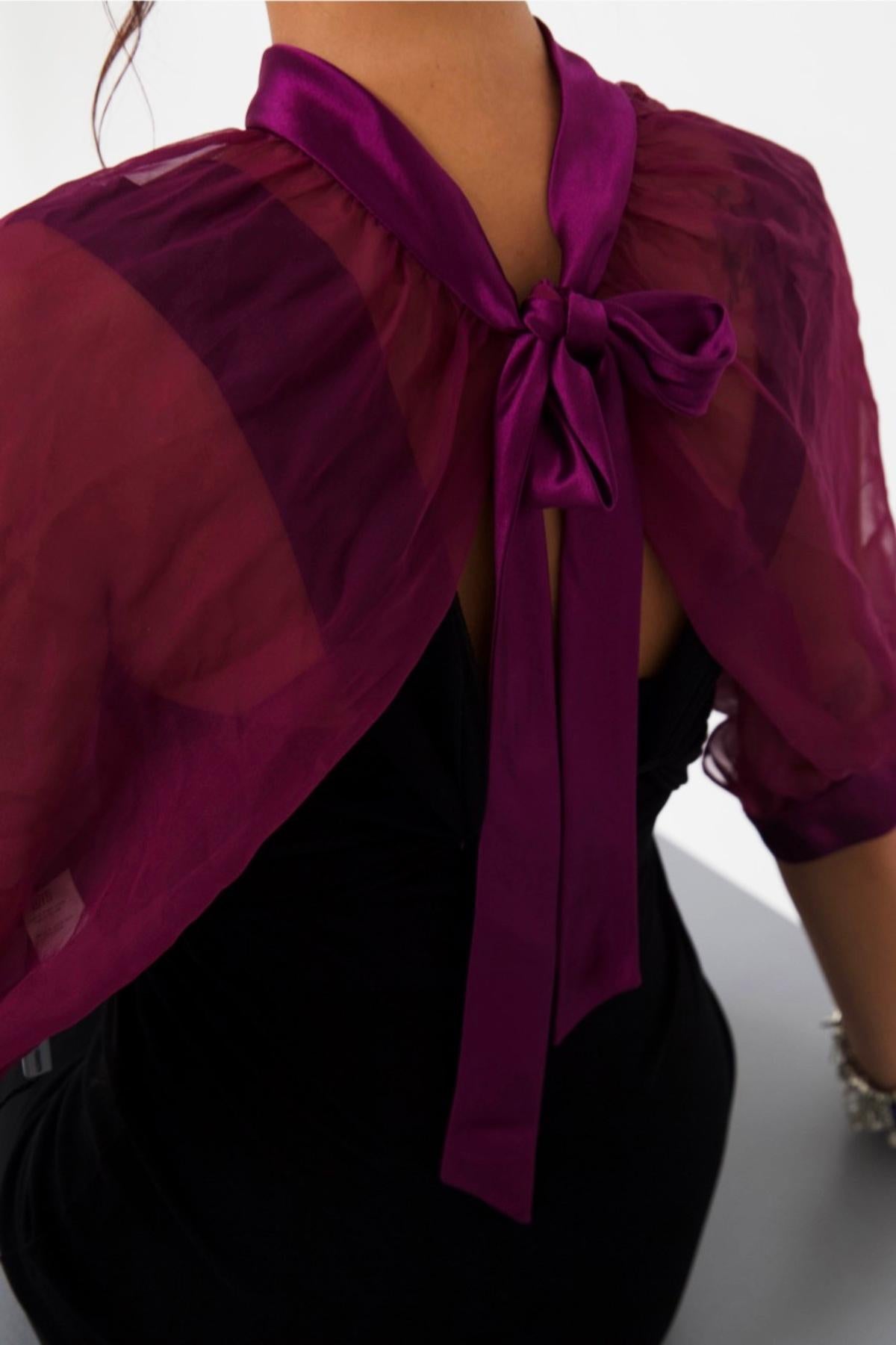 Alberta Ferretti - Couvertures à manches violettes vintage en vente 2