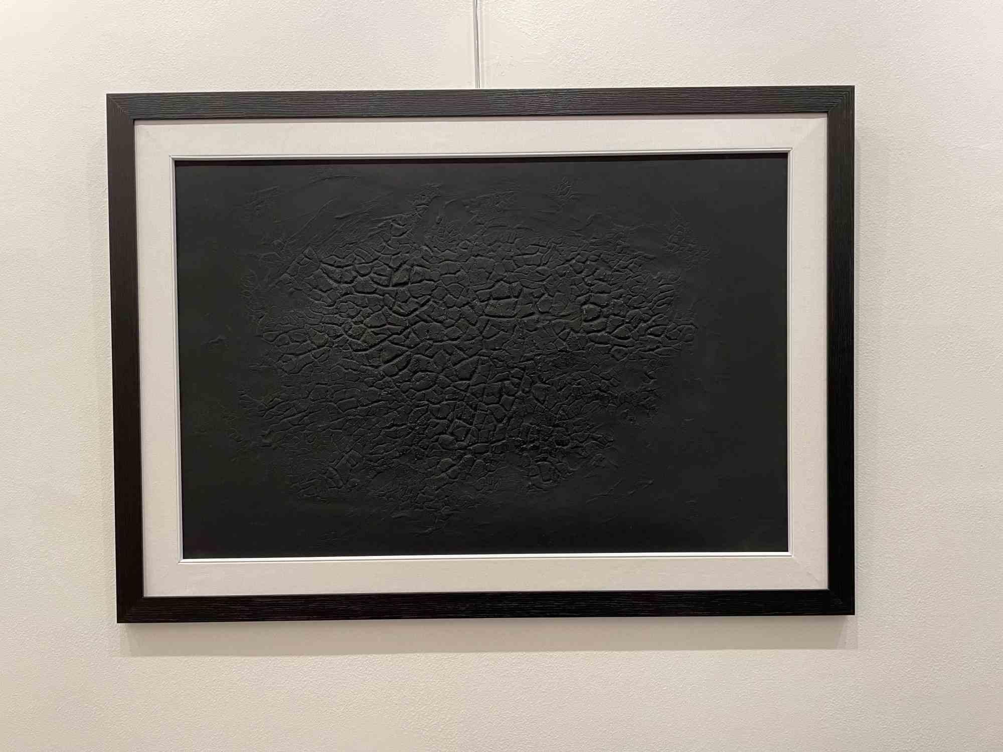 Cretto Nero D - etching and aquatint with embossing By Alberto Burri - 1971 For Sale 1