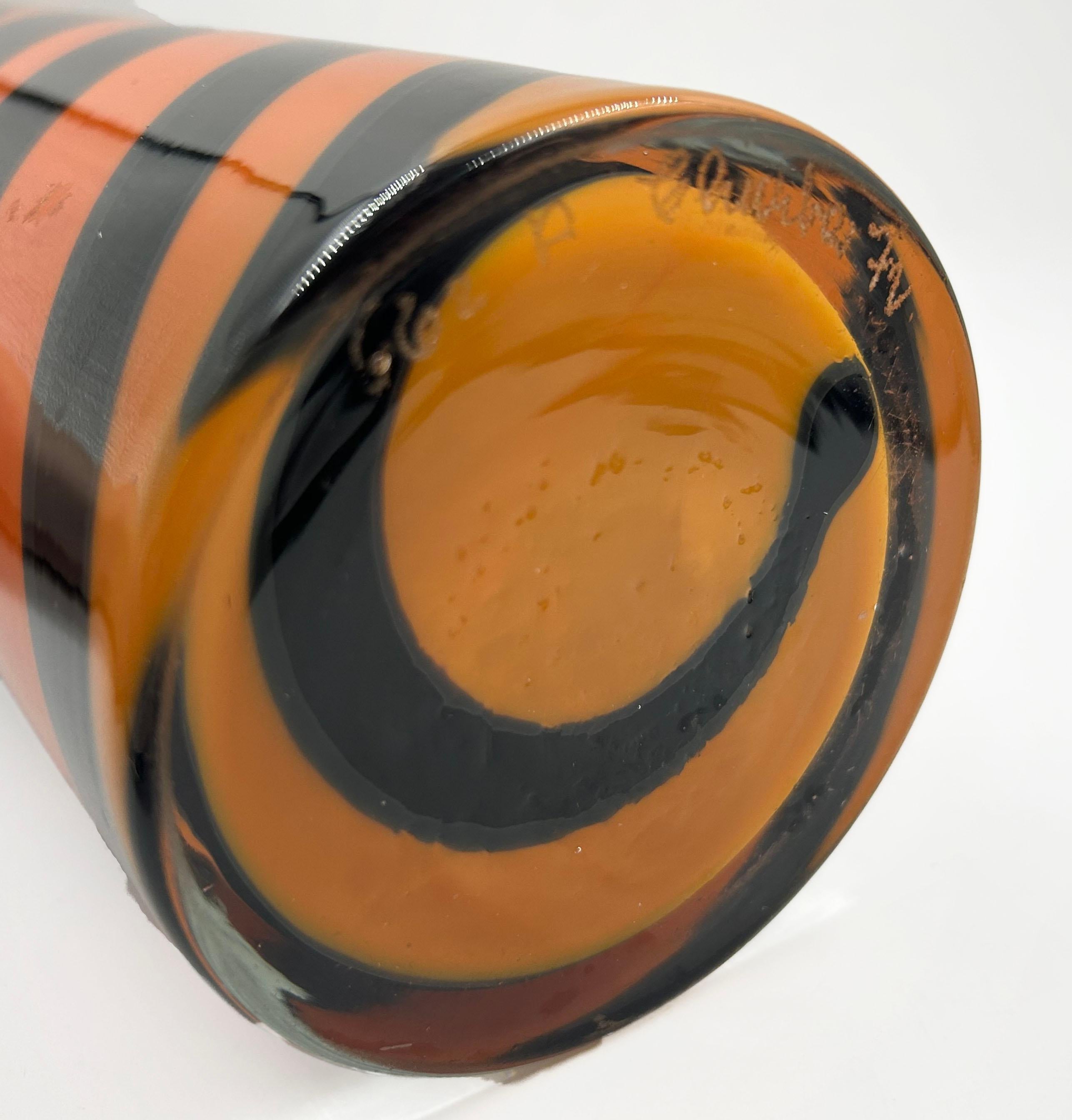 Postmoderno Vaso di vetro cilindrico Alberto Churba in vendita