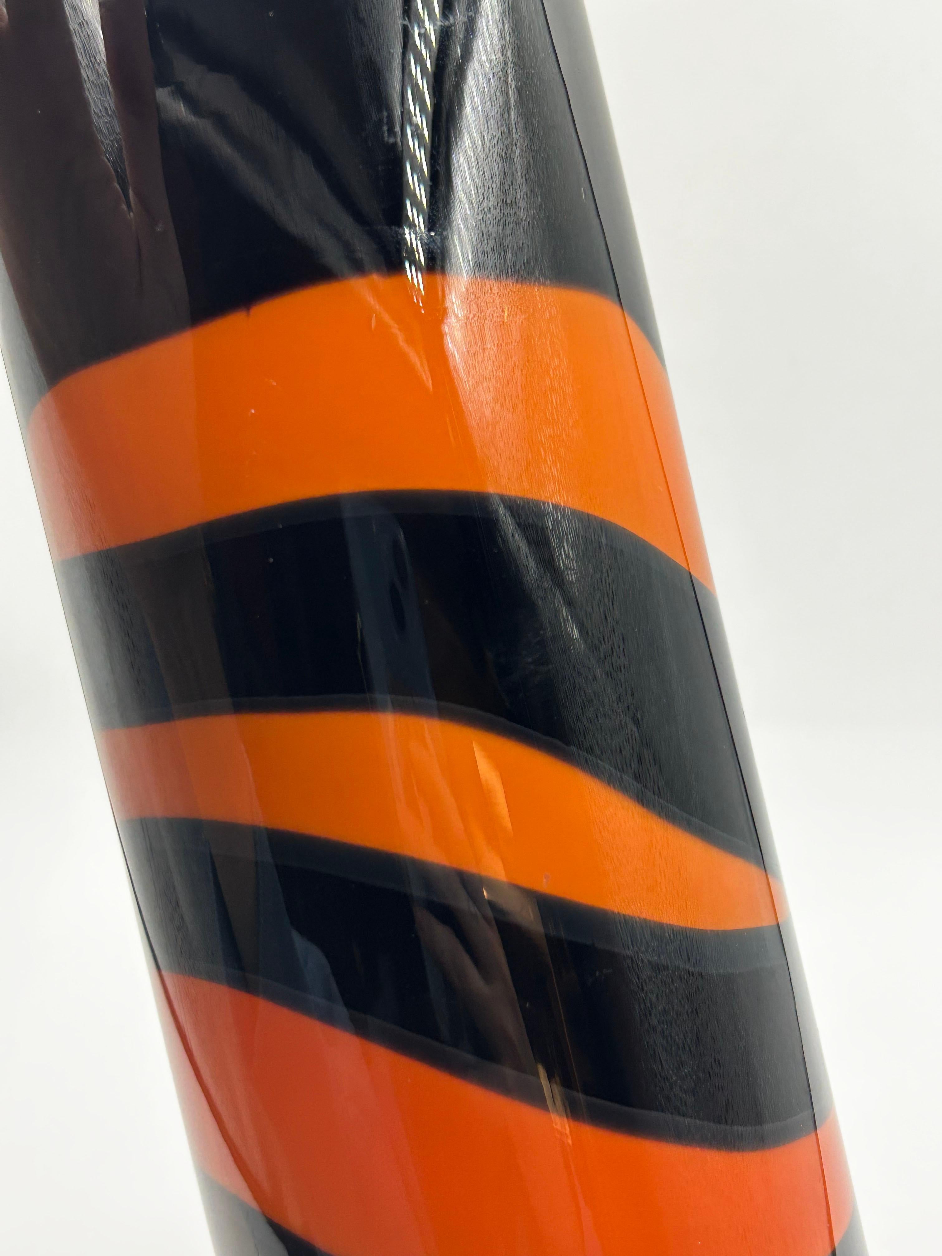 Vaso di vetro cilindrico Alberto Churba In condizioni buone in vendita a Autonomous City Buenos Aires, CABA