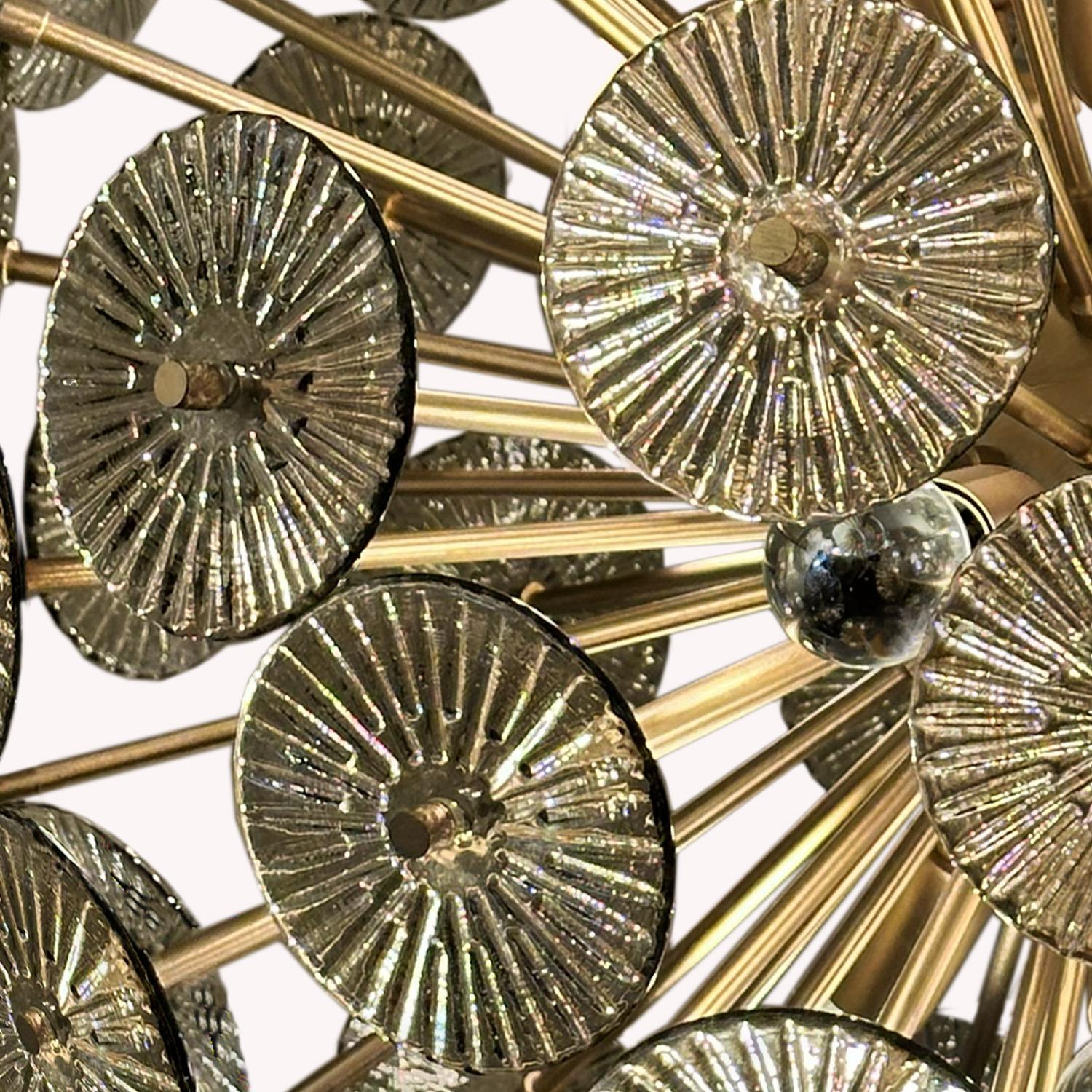 Lampadario a disco in vetro di Murano testurizzato ispirato ad Alberto Dona 2023 In condizioni Nuovo in vendita a New York, NY