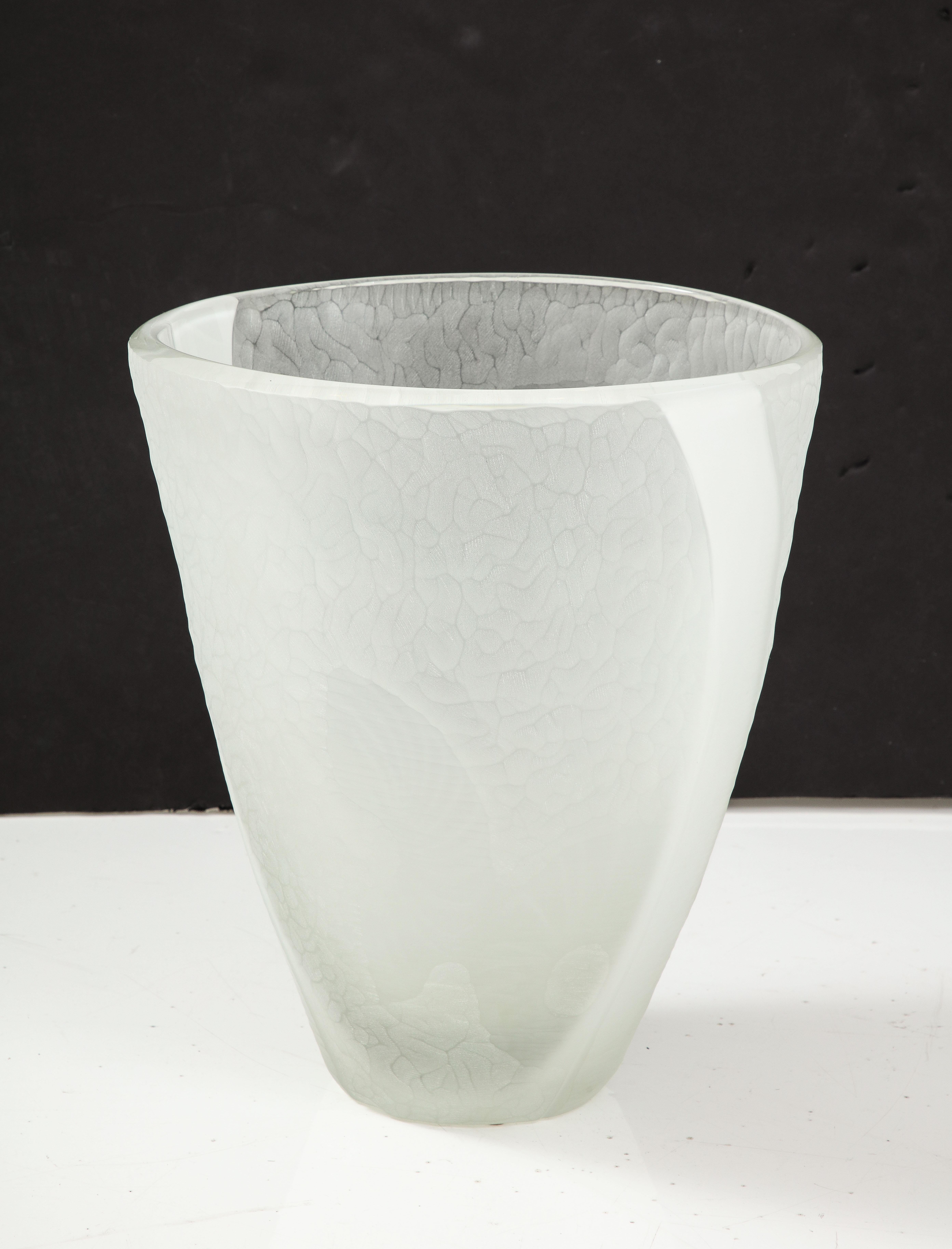 Italian Alberto Doná Large Murano Glass Vase For Sale