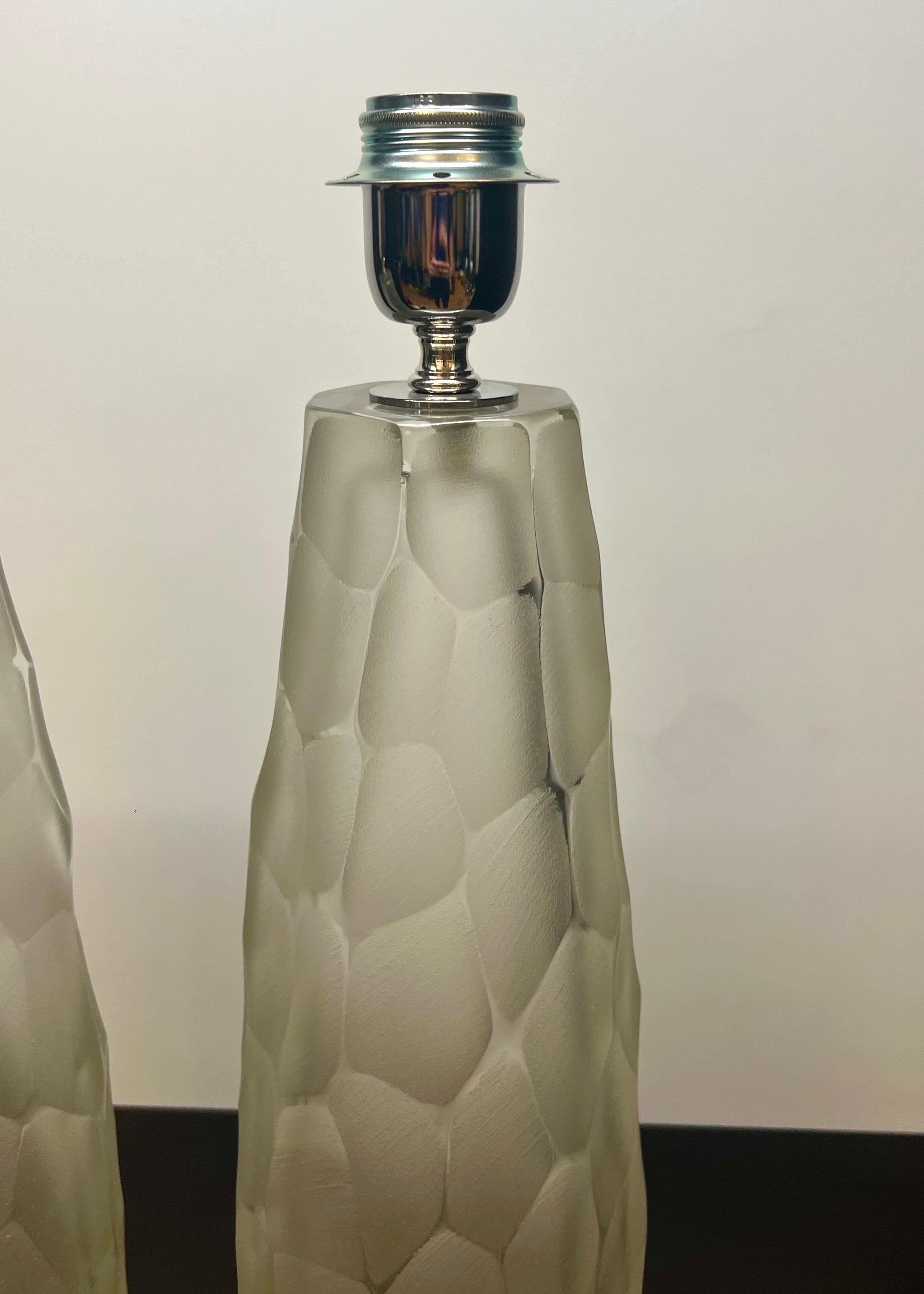 italien Alberto Donà Modernité du milieu du siècle Deux lampes de table en cristal de Murano 2024 en vente