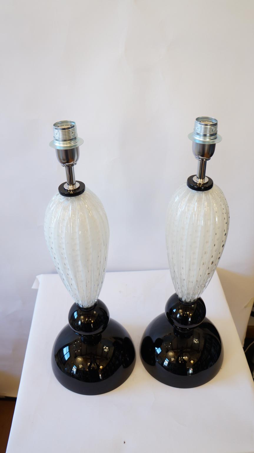 Alberto Donà Mid-Century Modern Black White Two Murano Glass Table Lamps, 1995 For Sale 6