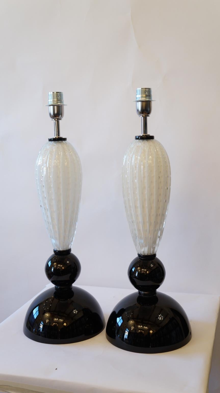 Hand-Crafted Alberto Donà Mid-Century Modern Black White Two Murano Glass Table Lamps, 1995 For Sale
