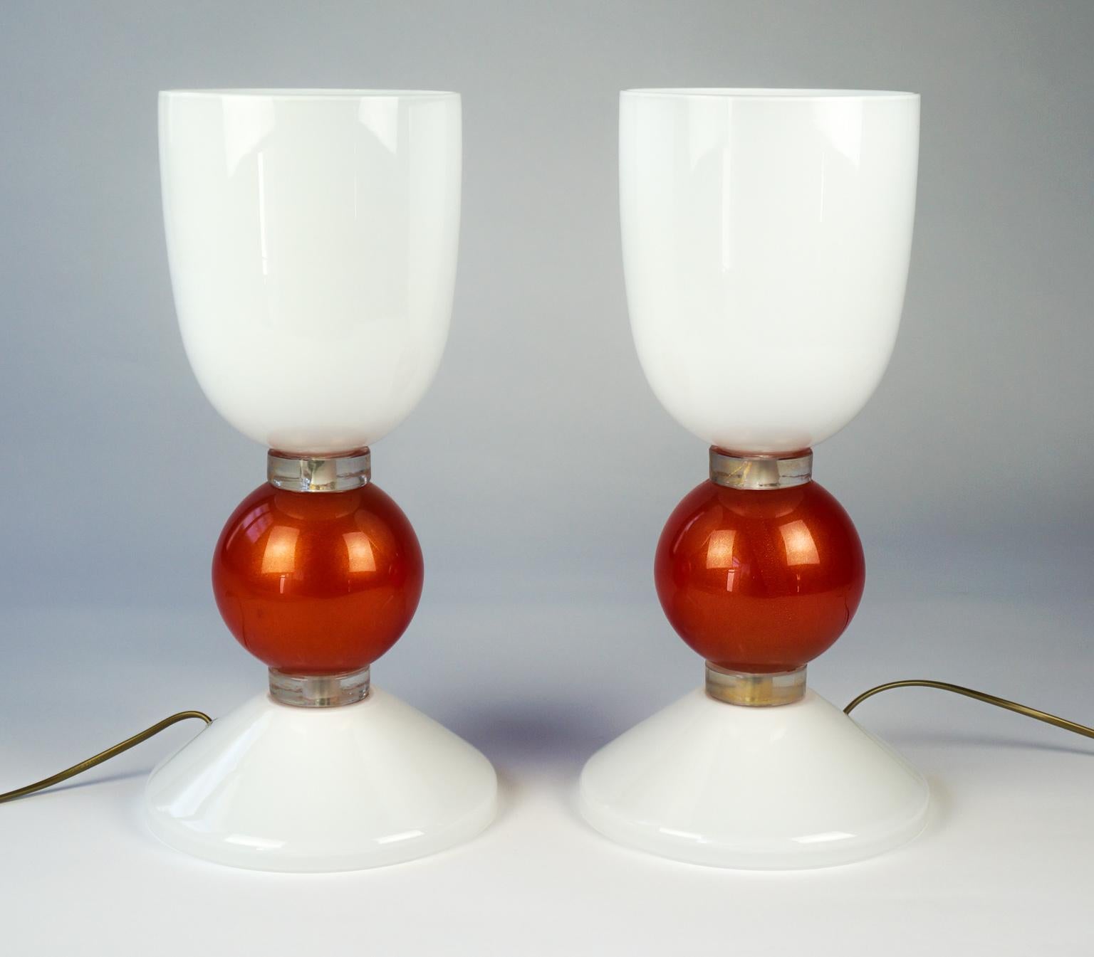 Deux lampes de bureau en verre de Murano rouge doré, de style moderne du milieu du siècle dernier d'Alberto Don, 1984 en vente 10