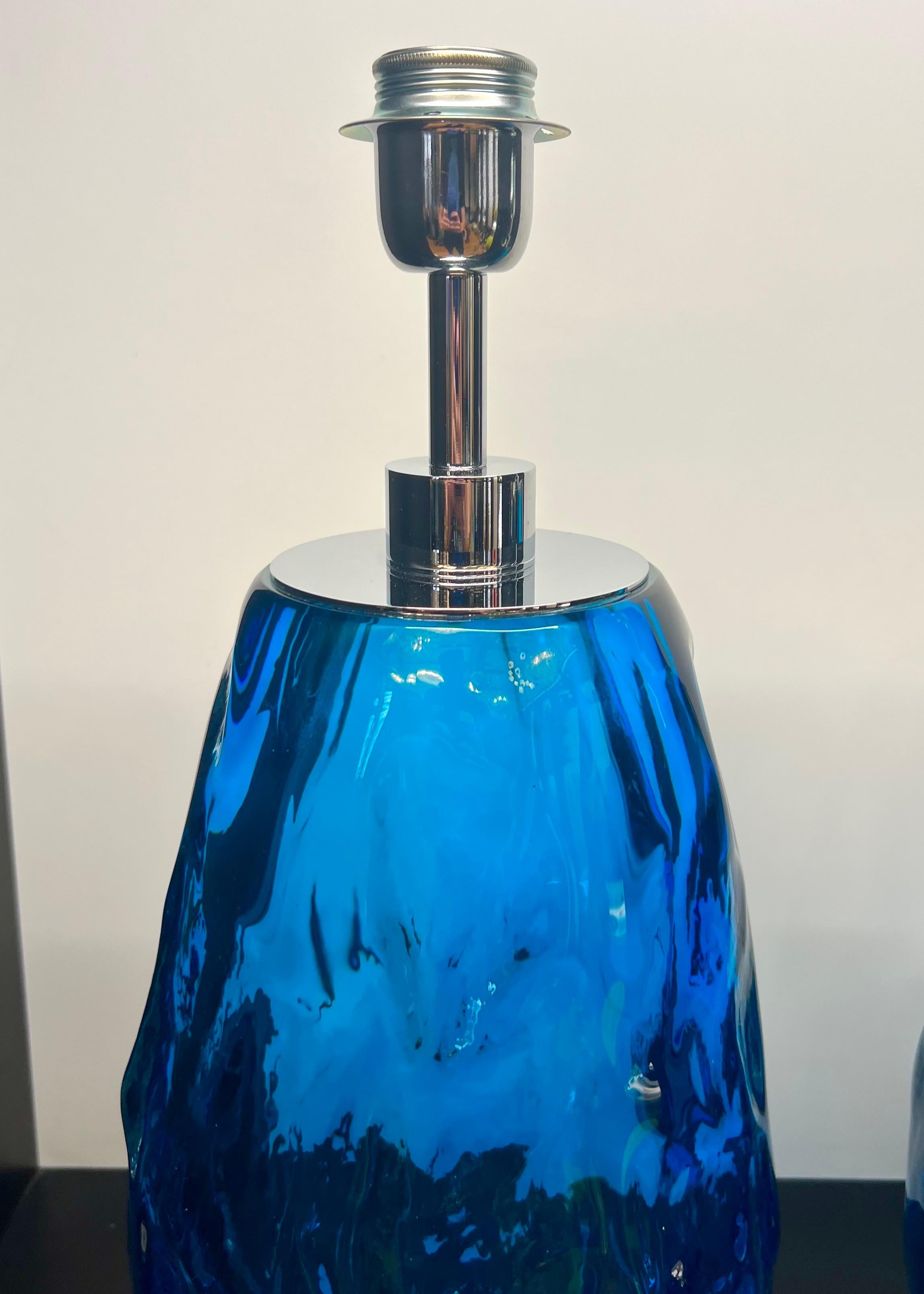 Alberto Donà Lámparas de sobremesa modernas de mediados de siglo de cristal de Murano azul claro dos 2024 en venta 3