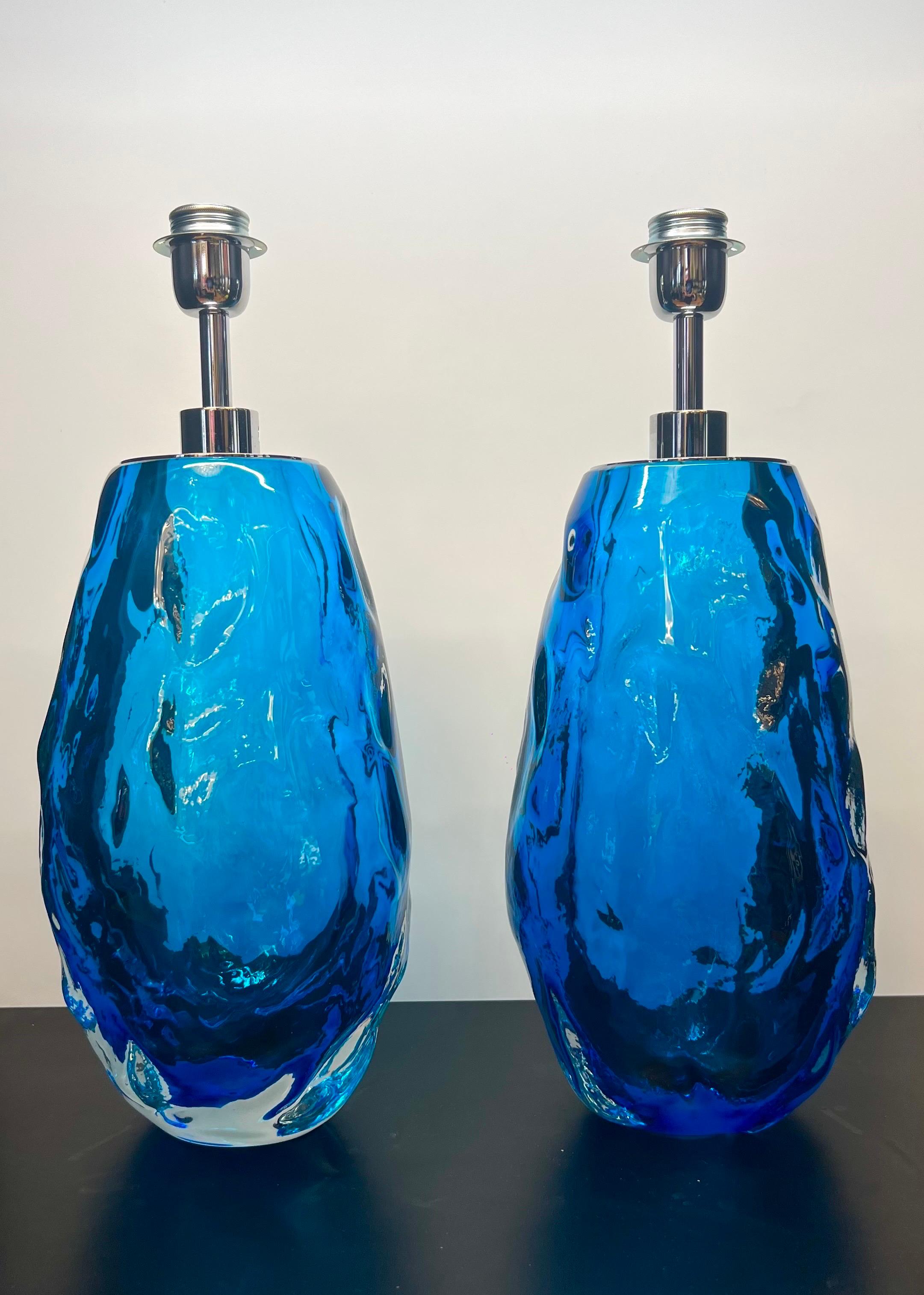 Alberto Donà Lámparas de sobremesa modernas de mediados de siglo de cristal de Murano azul claro dos 2024 Italiano en venta