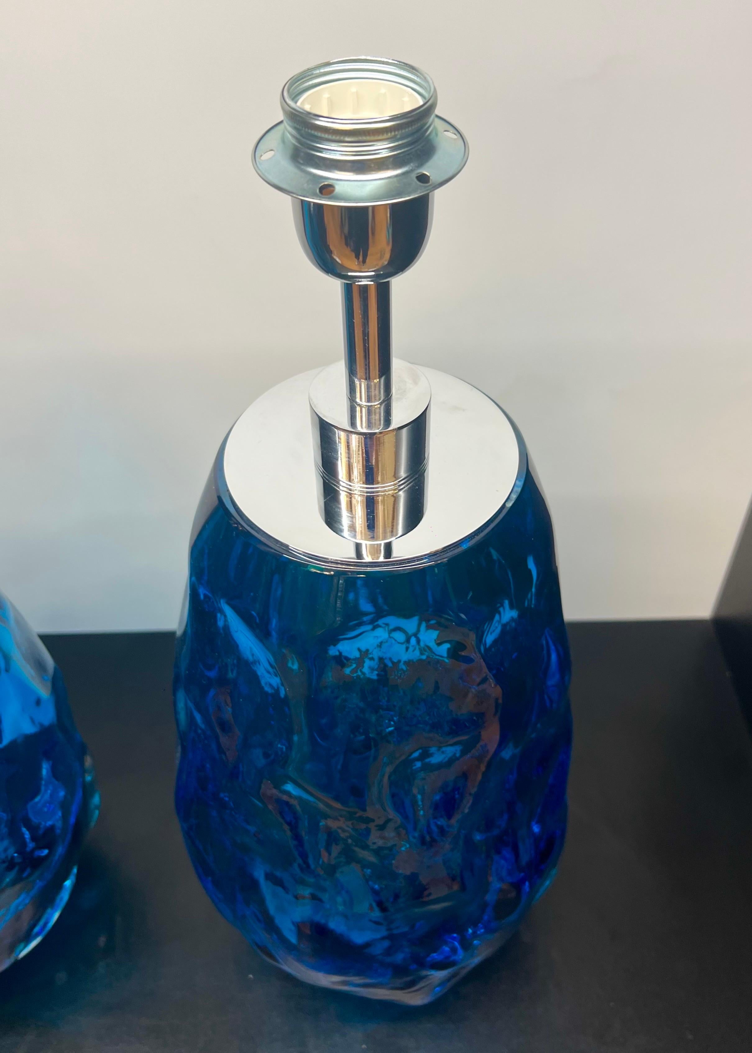 Alberto Donà Lámparas de sobremesa modernas de mediados de siglo de cristal de Murano azul claro dos 2024 Hecho a mano en venta