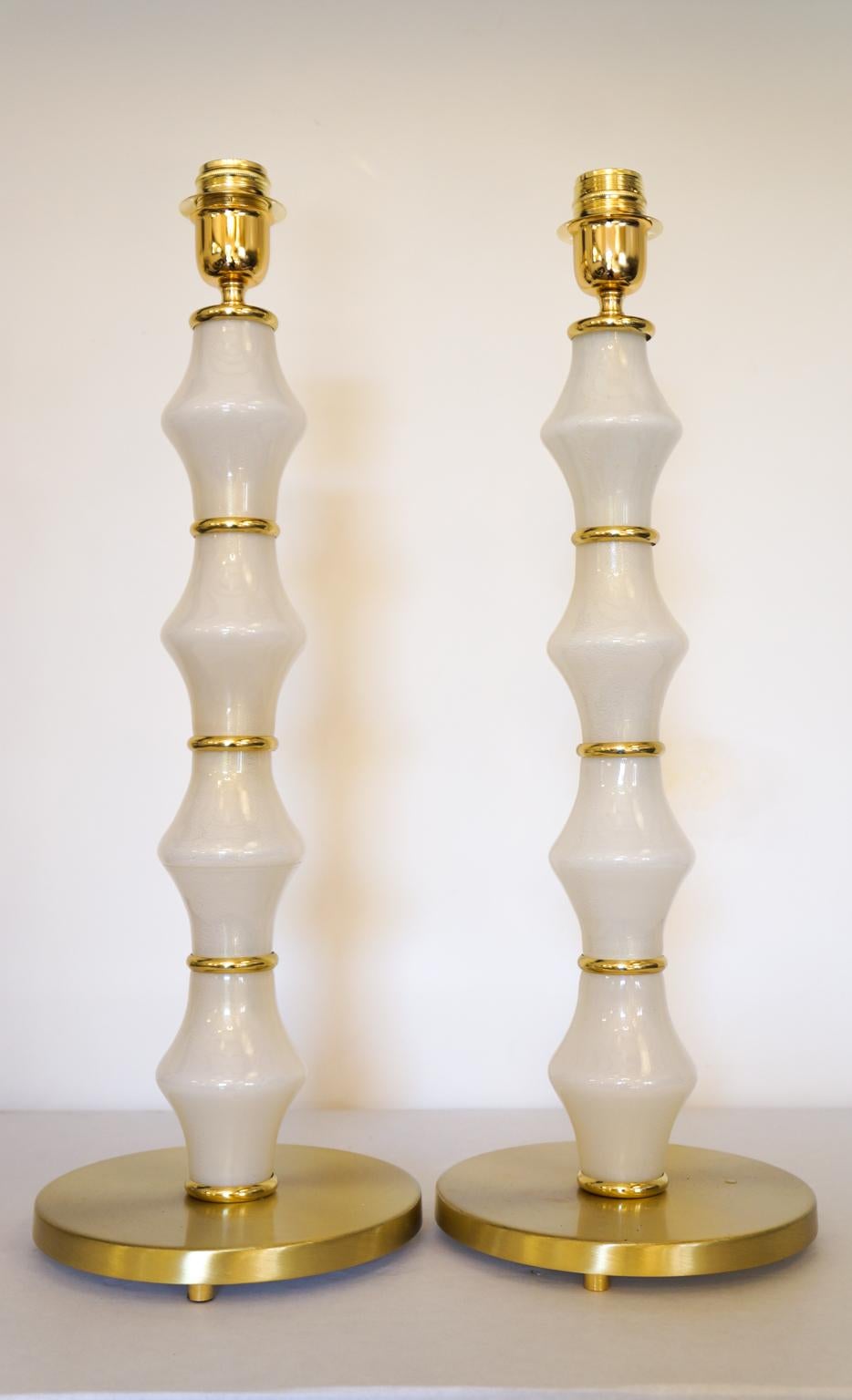 Alberto Donà Mid-Century Modern White Two Murano Glass Table Lamps, 1995 For Sale 7