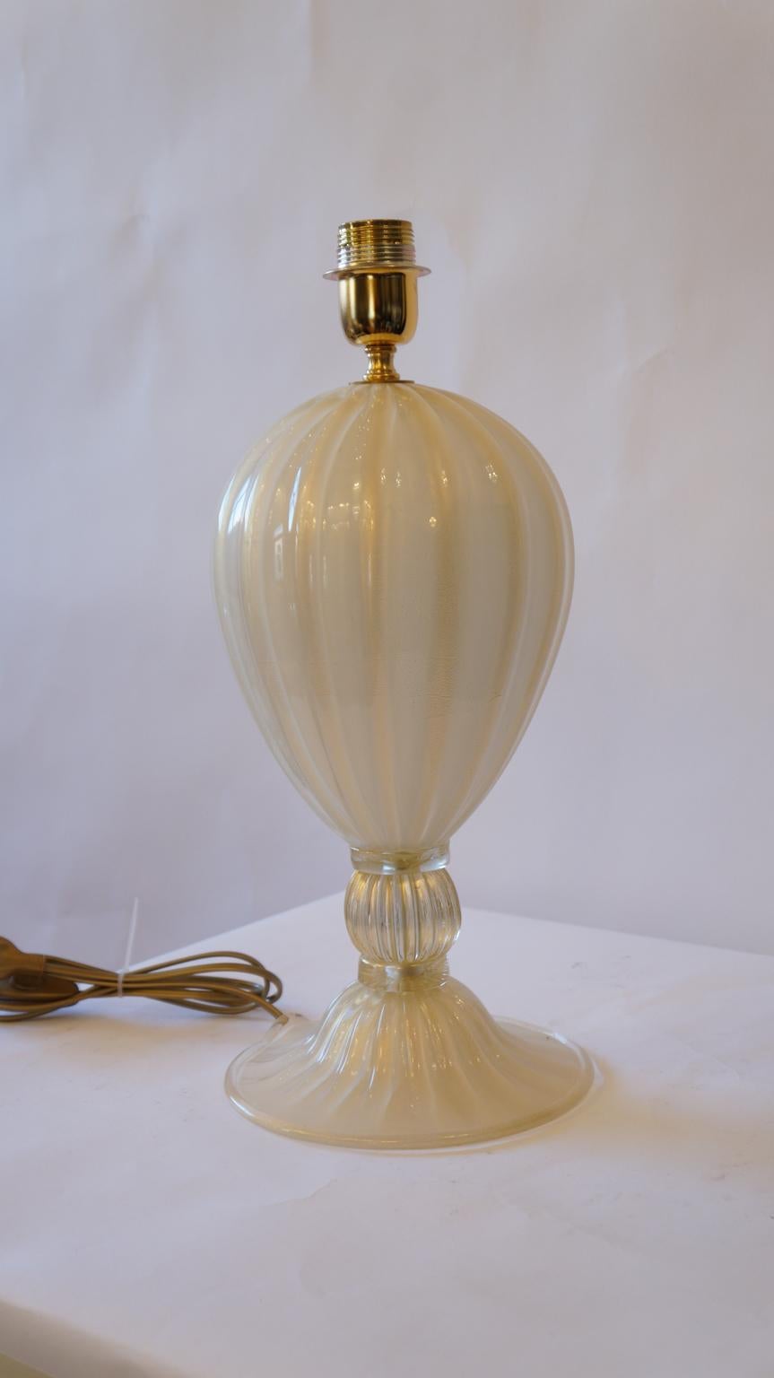 Alberto Donà Mid-Century Modern White Veronese Two Murano Glass Table Lamps 1985 For Sale 4