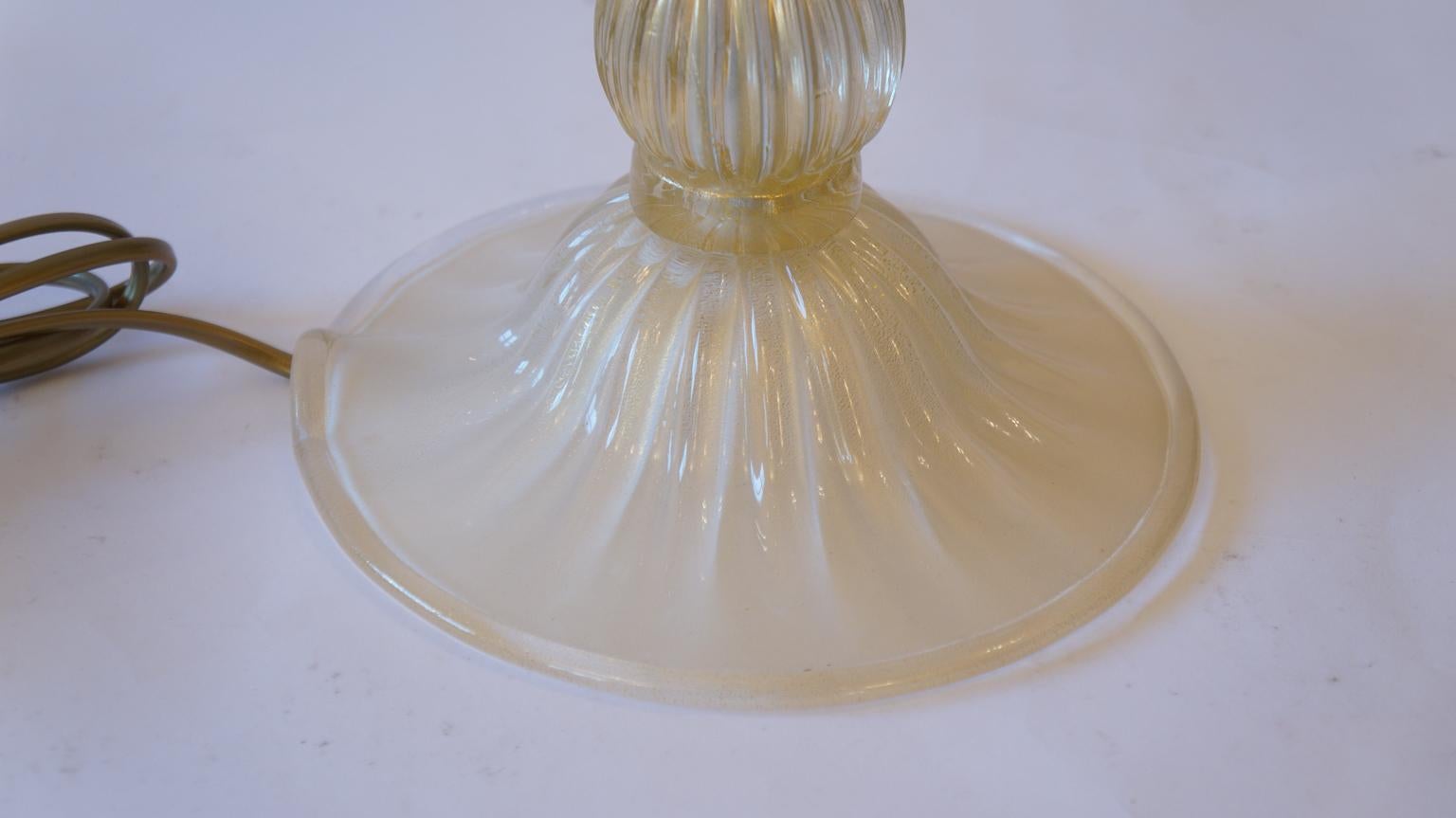Alberto Donà Mid-Century Modern White Veronese Two Murano Glass Table Lamps 1985 For Sale 5