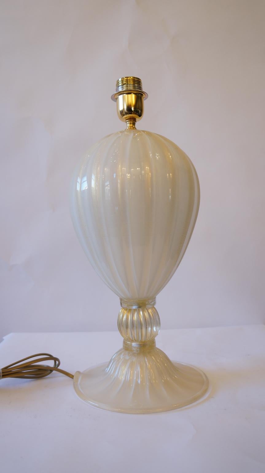 Alberto Donà Mid-Century Modern White Veronese Two Murano Glass Table Lamps 1985 For Sale 10