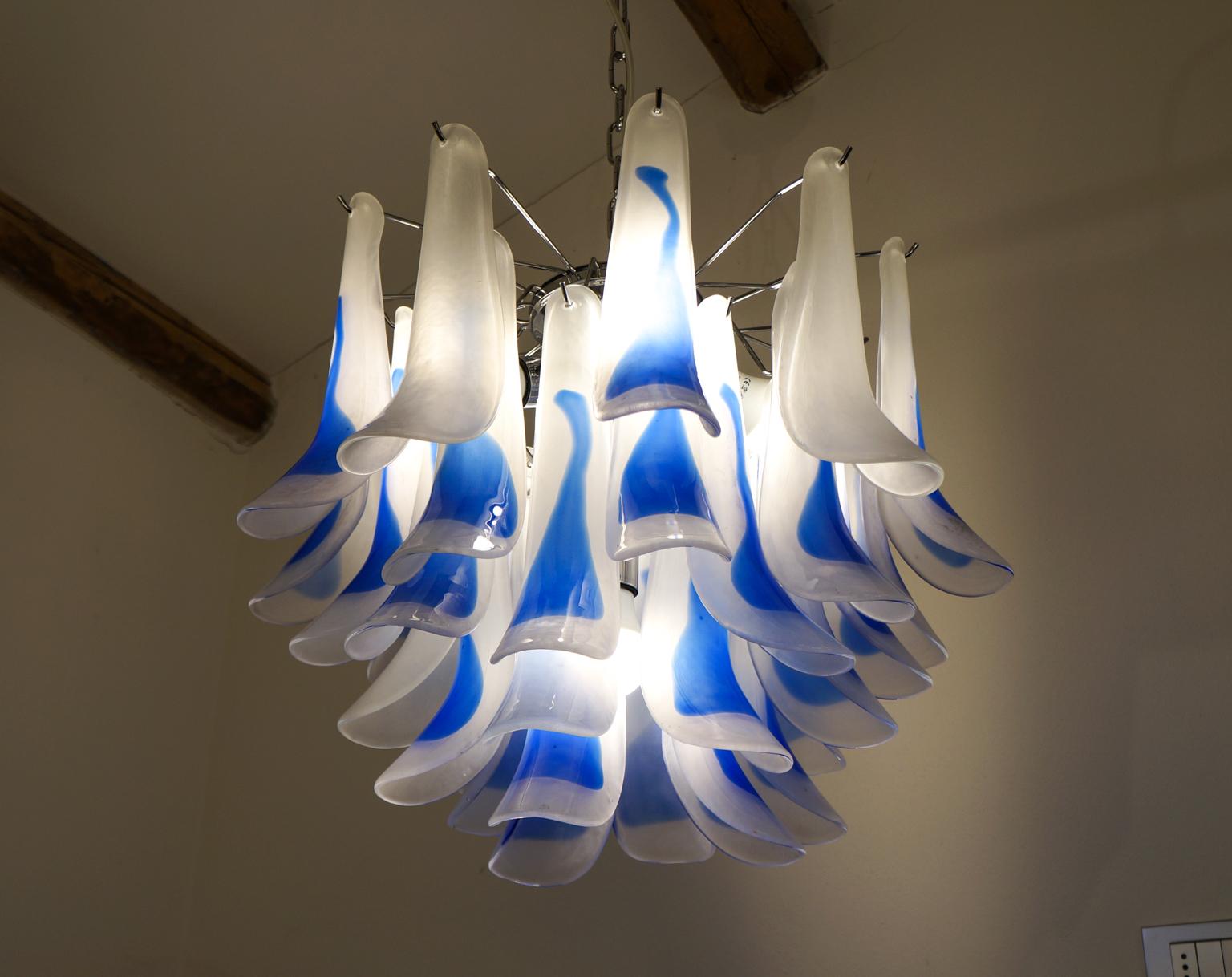 Hand-Crafted Alberto Donà Mid-Century Modern Crystal Blue Murano Glass Selle Chandelier, 1992 For Sale