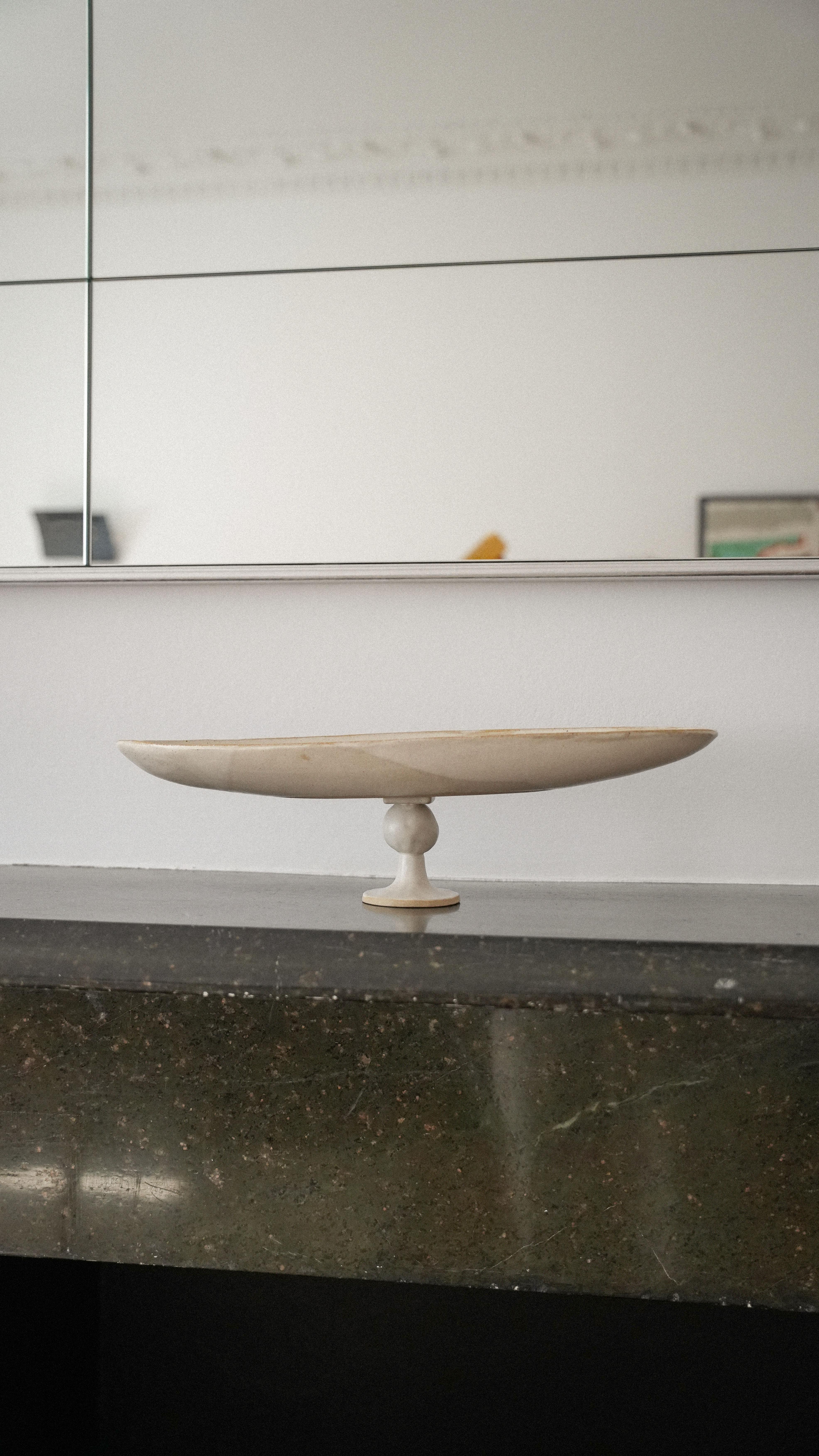 Centrotavola in gres ispirato ad Alberto Giacometti In condizioni Nuovo in vendita a Watford, GB